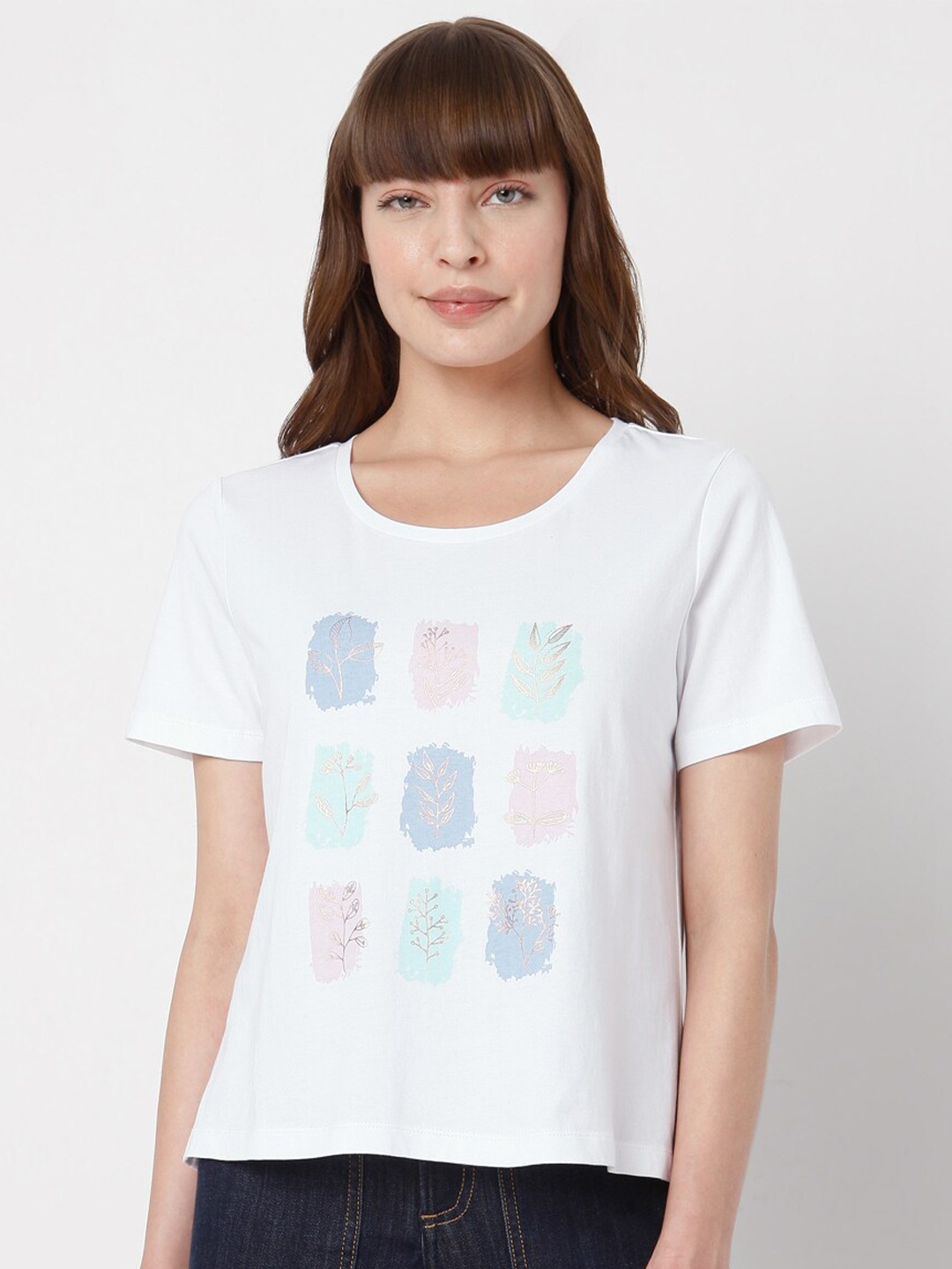 

Vero Moda Women White Printed T-shirt
