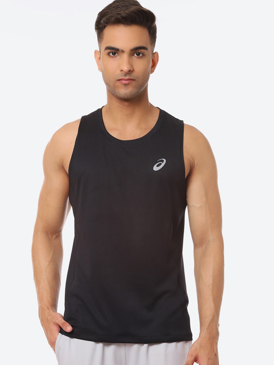 

ASICS Silver Singlet Men Black Solid Running T-shirt