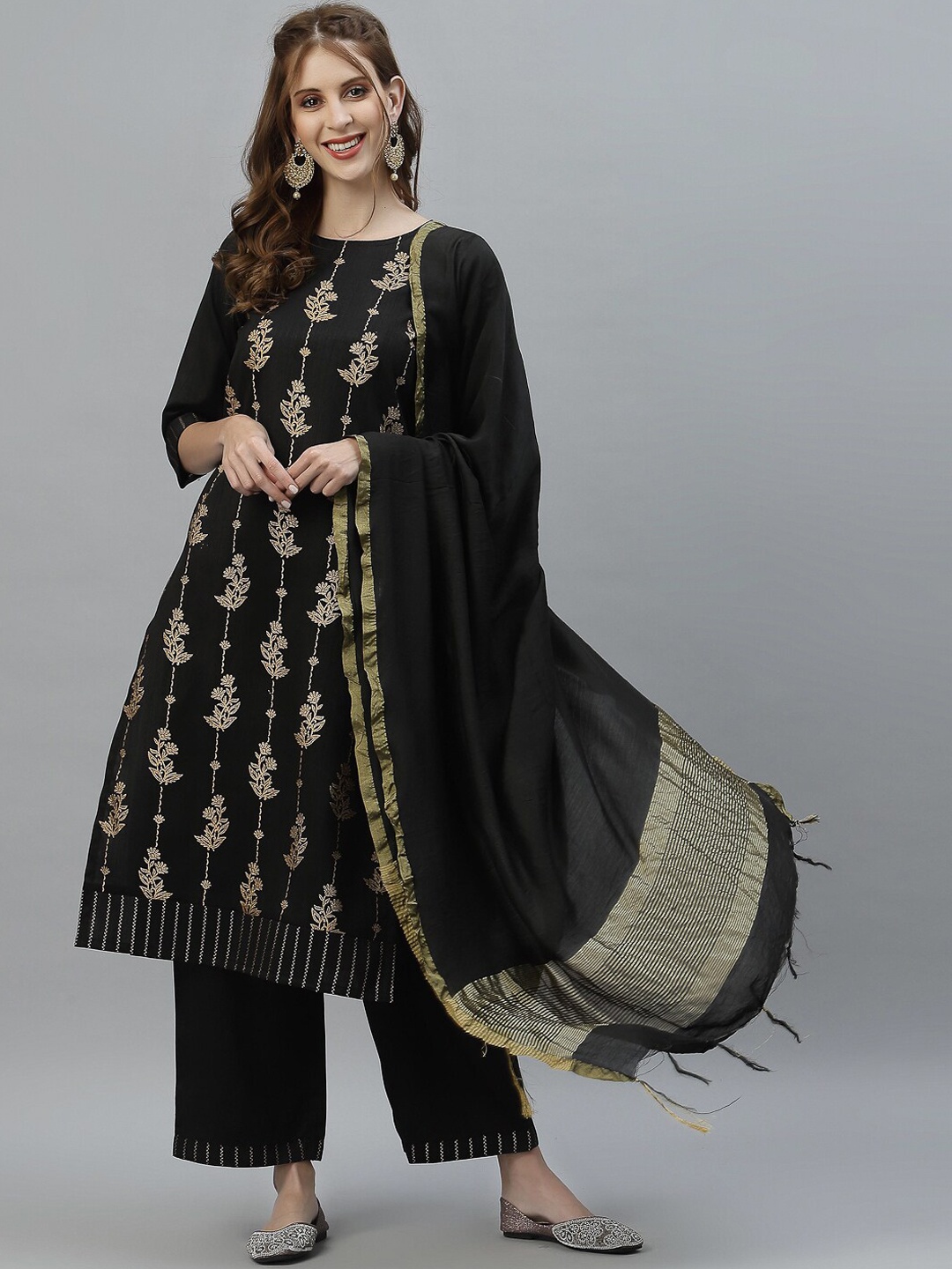 

KALINI Women Black & Gold-Toned Ethnic Motif Kurta with Palazzos & Dupatta
