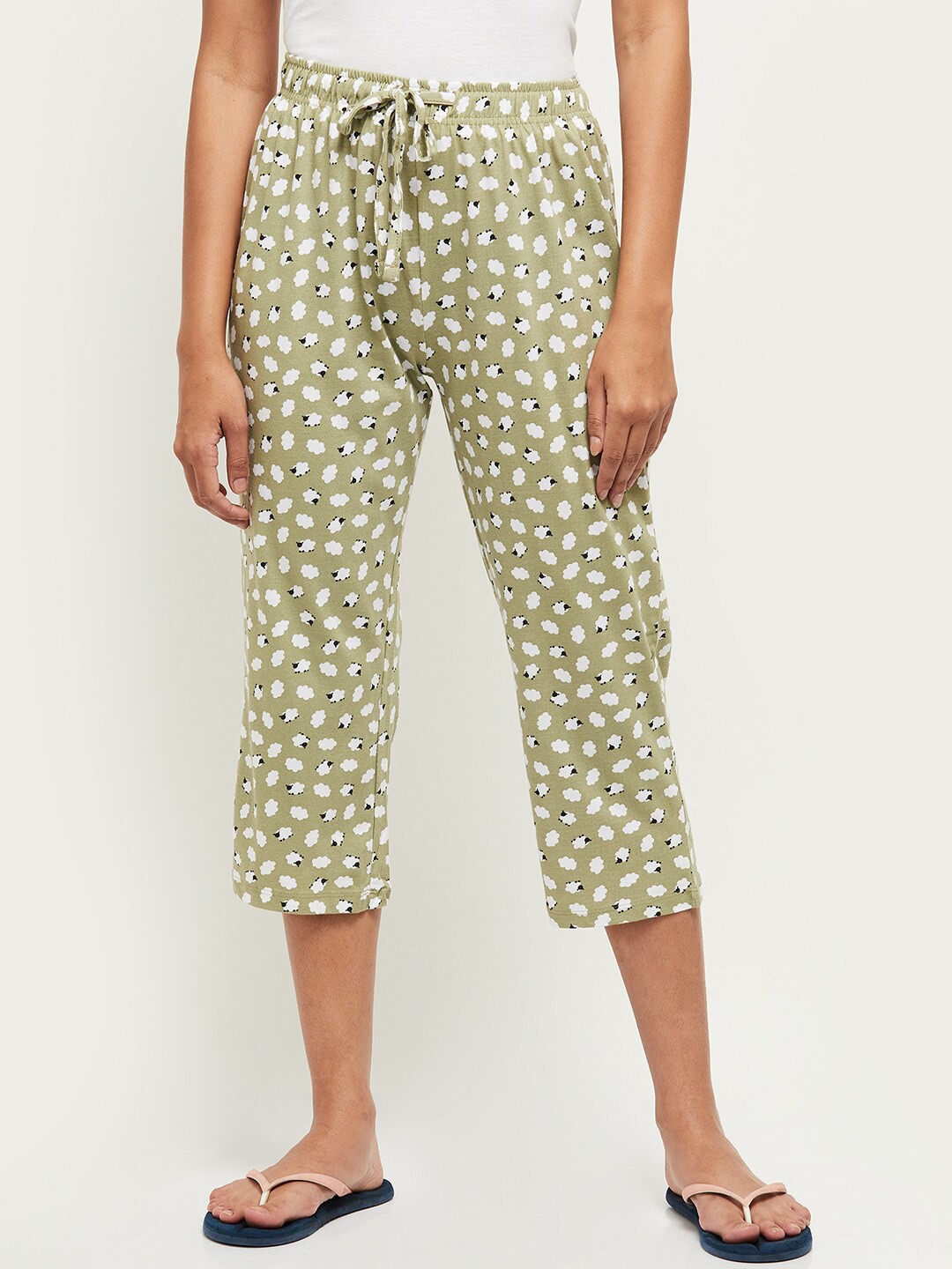 

max Women Green Animal Printed Cotton Lounge Pants