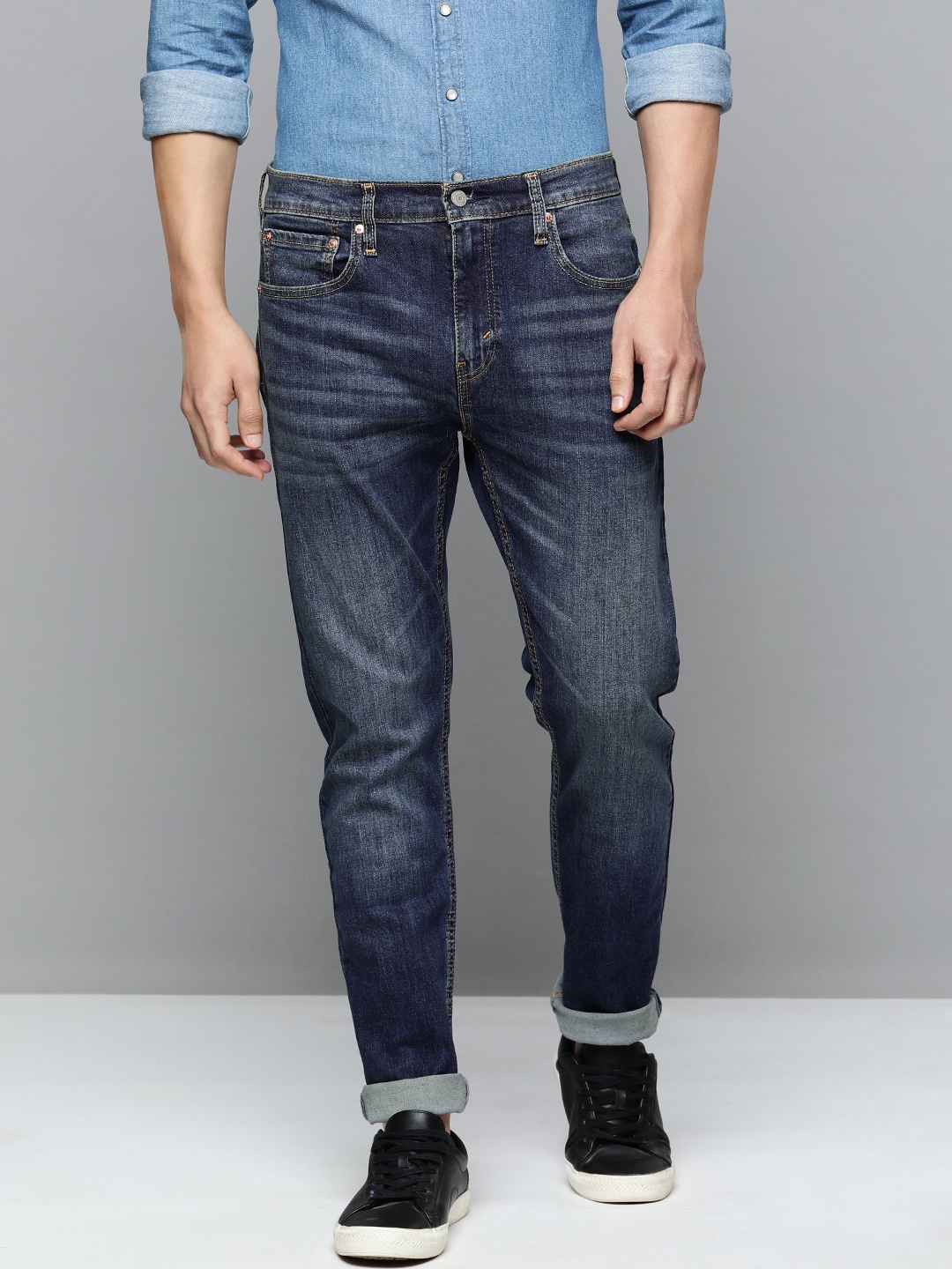 

Levis Men Blue 512 Slim Tapered Fit Mid Rise Light Fade Stretchable Jeans