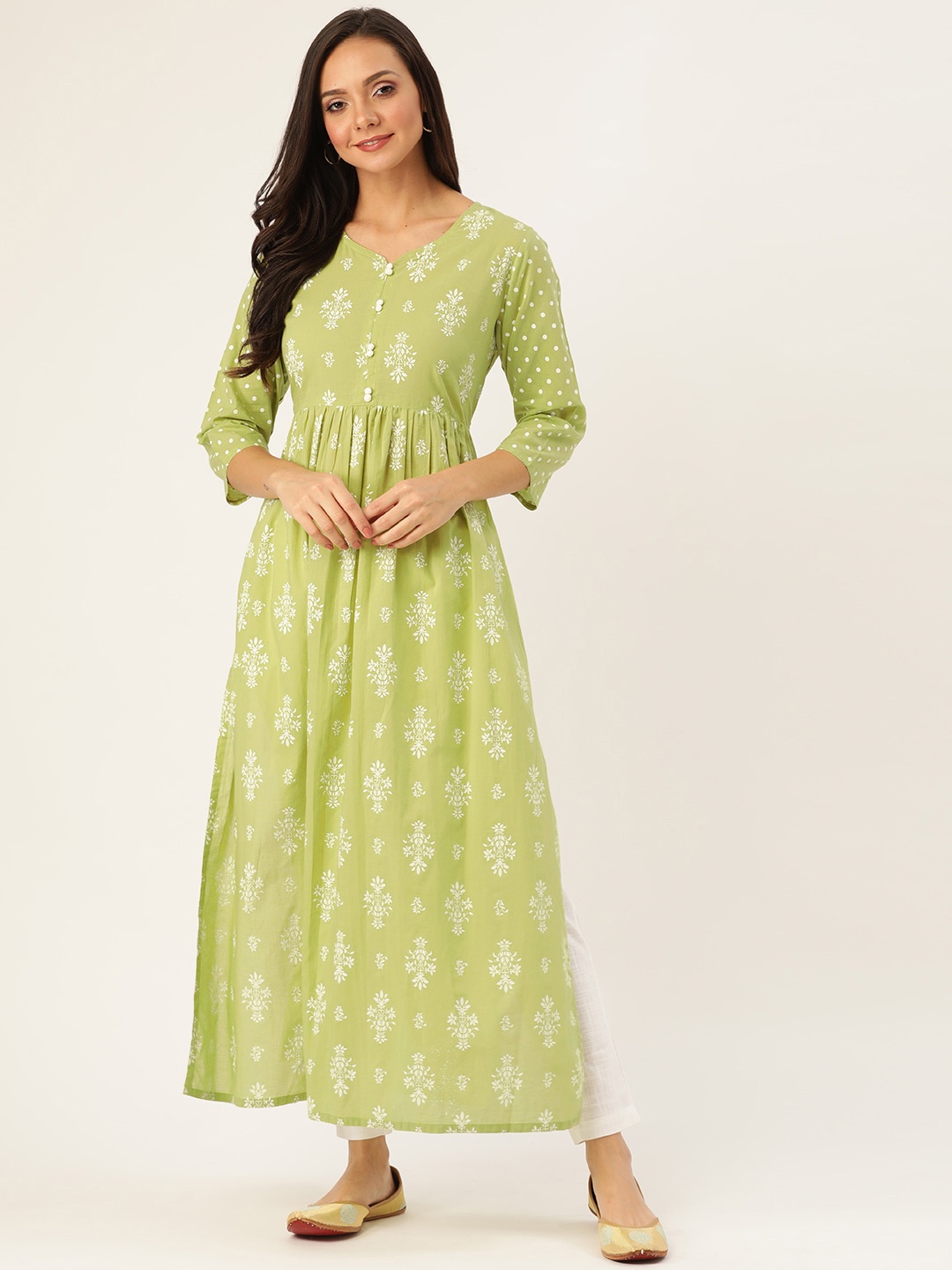 

Jaipur Kurti Women Green Floral Printed Pleated Pure Cotton Kurta with Trousers