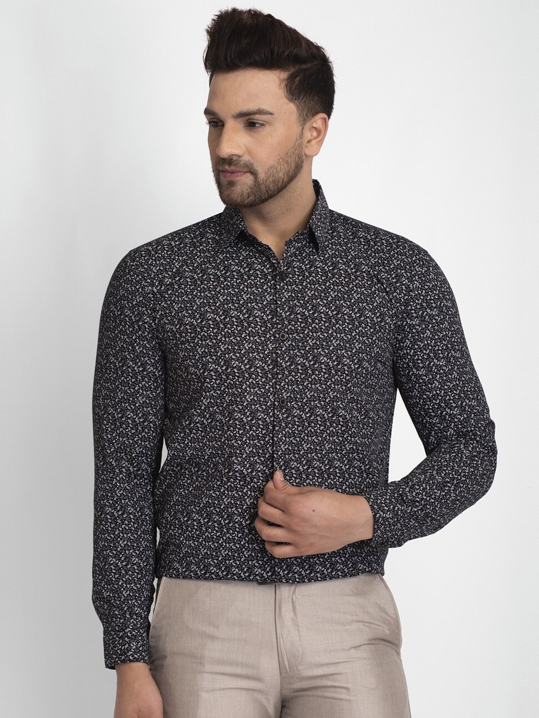 

JAINISH Men Black Standard Printed Cotton Formal Shirt