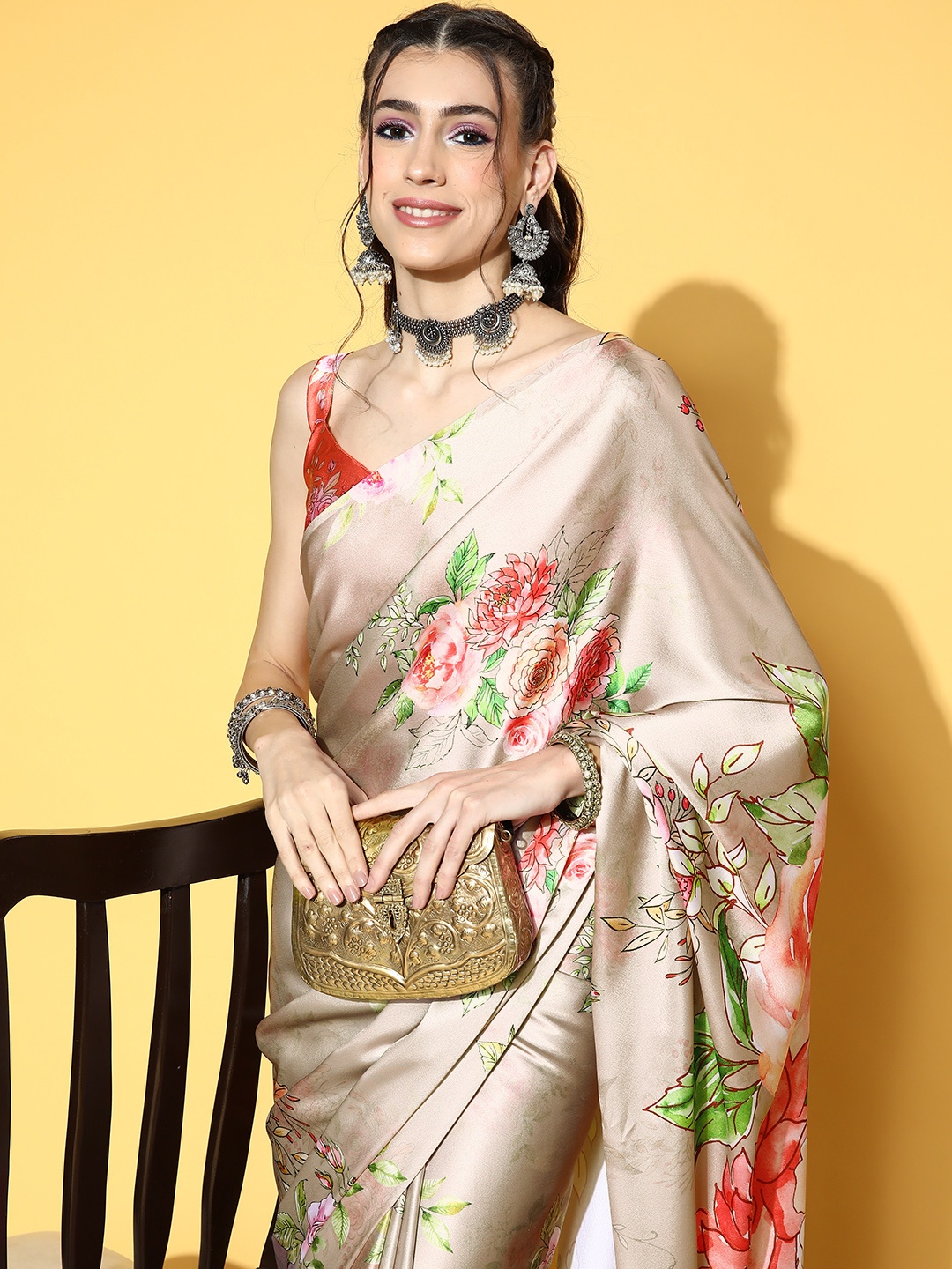 

Mitera Beige & Red Floral Saree