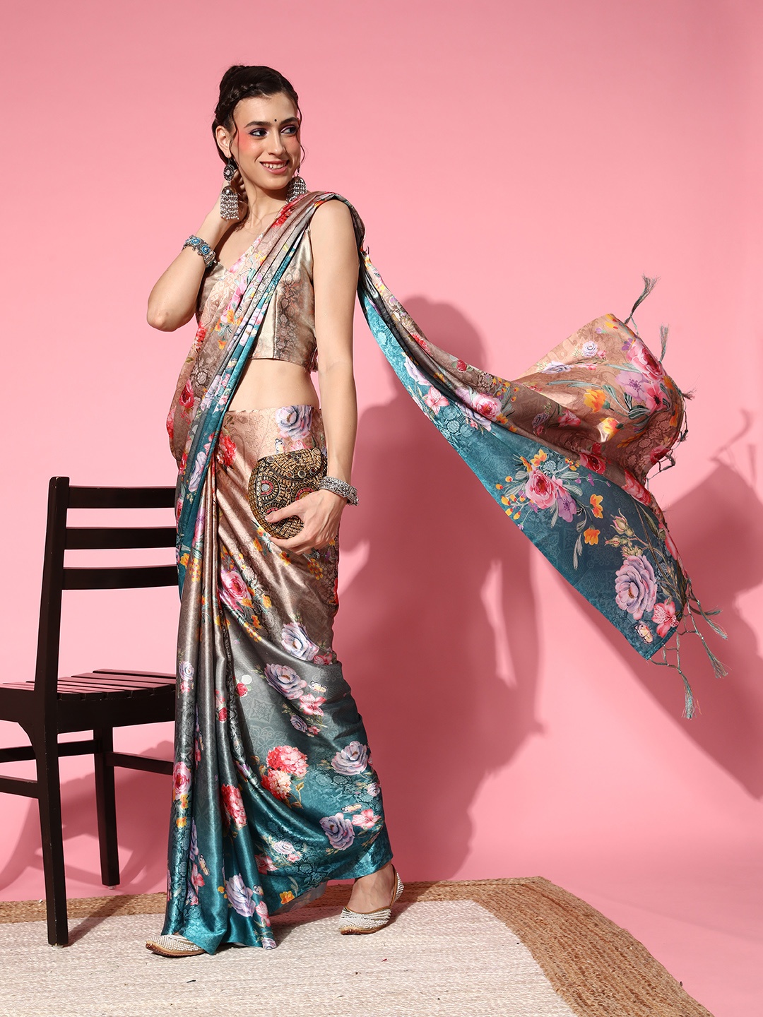 

Mitera Floral Saree, Beige