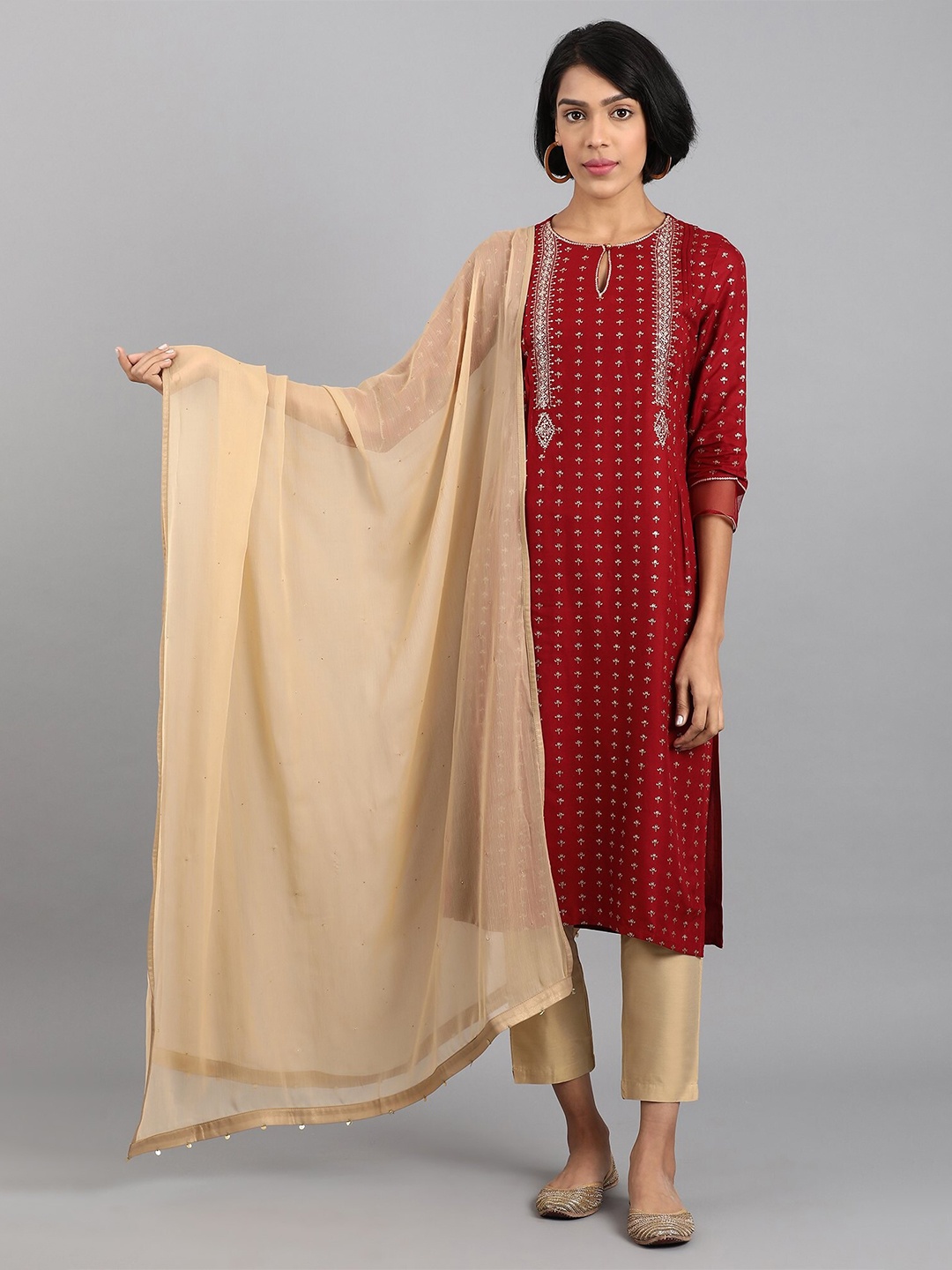 

W Beige & Gold-Toned Dupatta with Sequinned