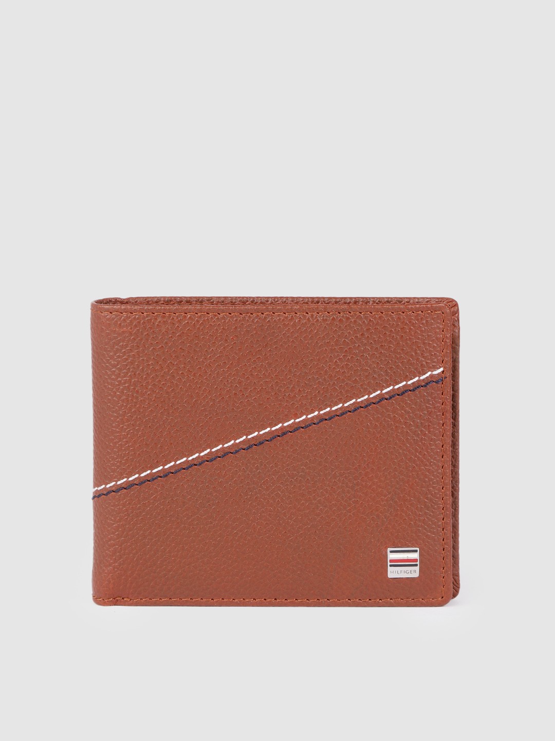 

Tommy Hilfiger Men Tan Brown Leather Two Fold Wallet