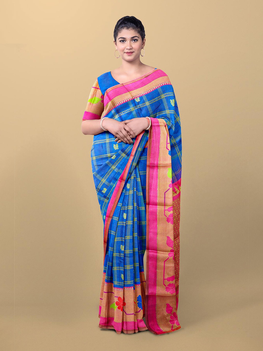 

Kalamandir Blue & Magenta Checked Zari Silk Blend Saree