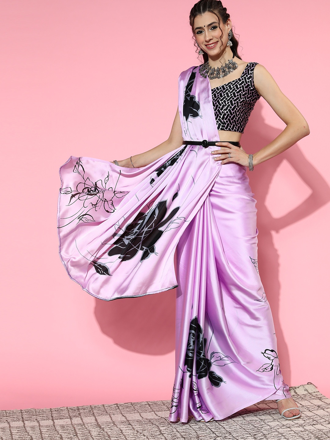 

Saree mall Lavender & Black Floral Sarees