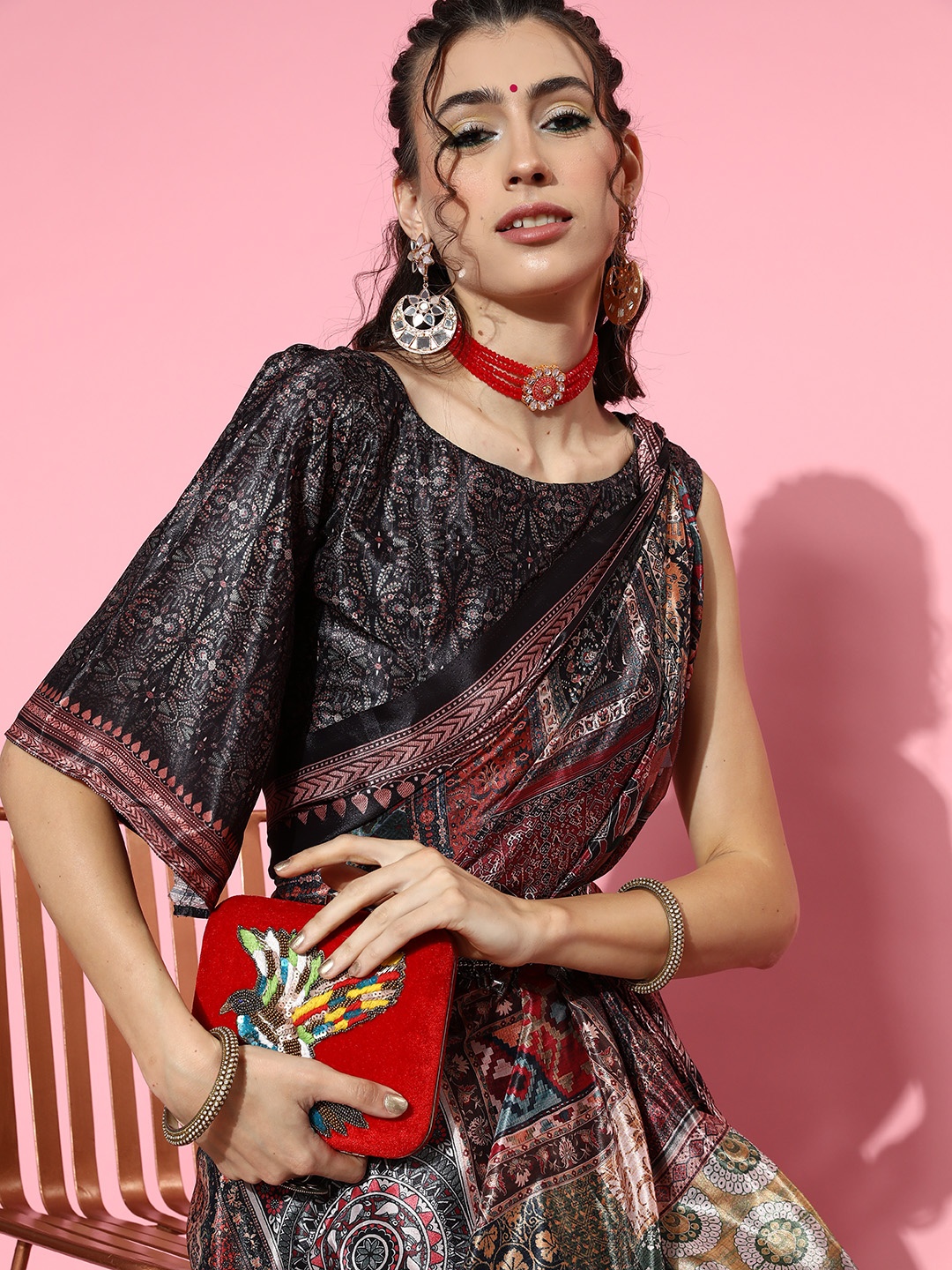 

Mitera Ethnic Motifs Saree with Printed border, Black