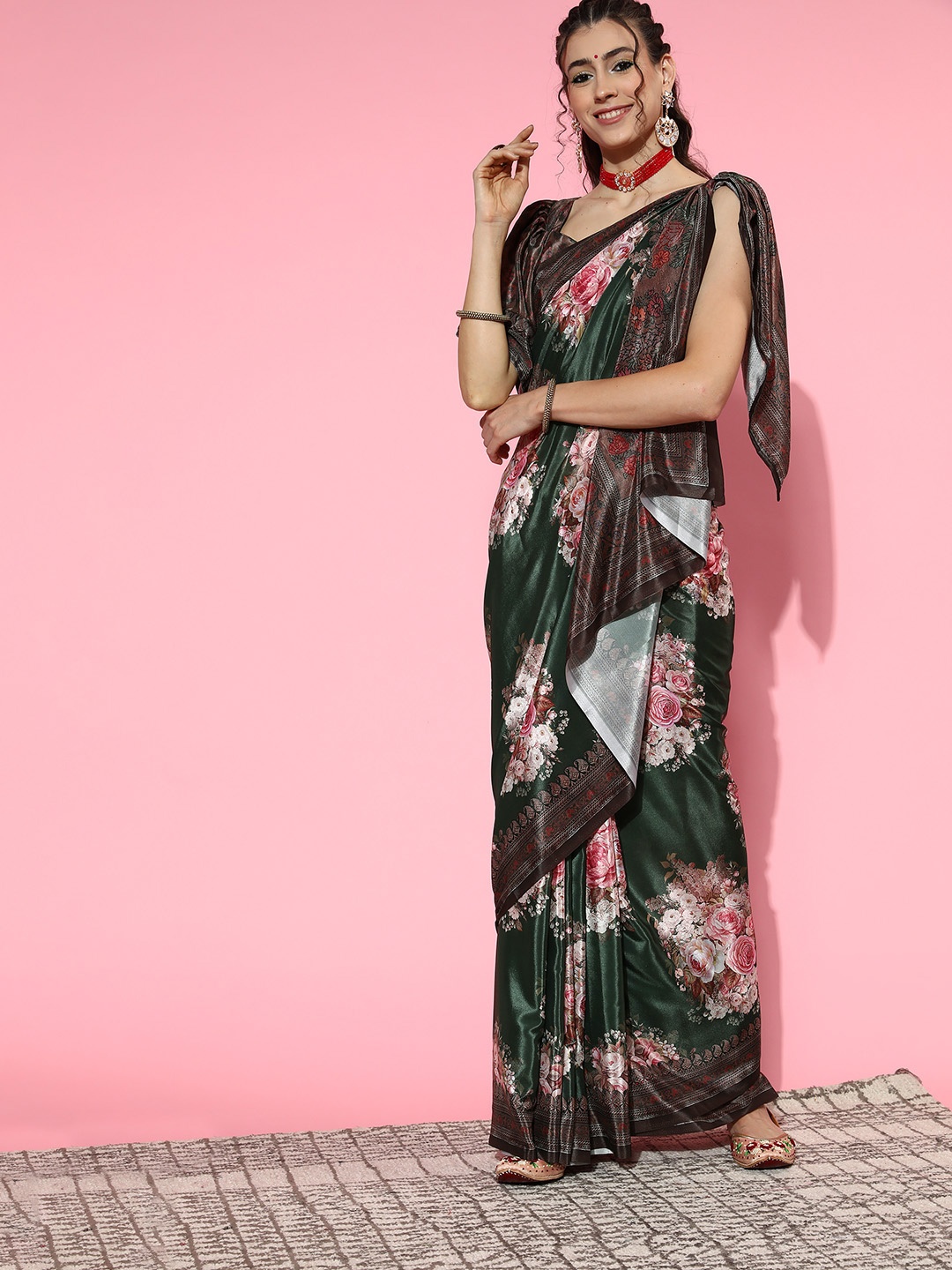 

Mitera Floral Saree with Printed border, Green