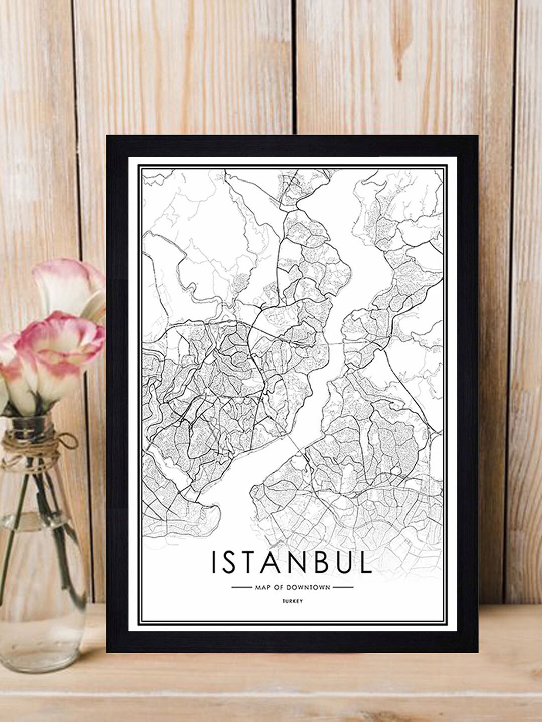 

Gallery99 White & Black Istanbul Ma Framed Art