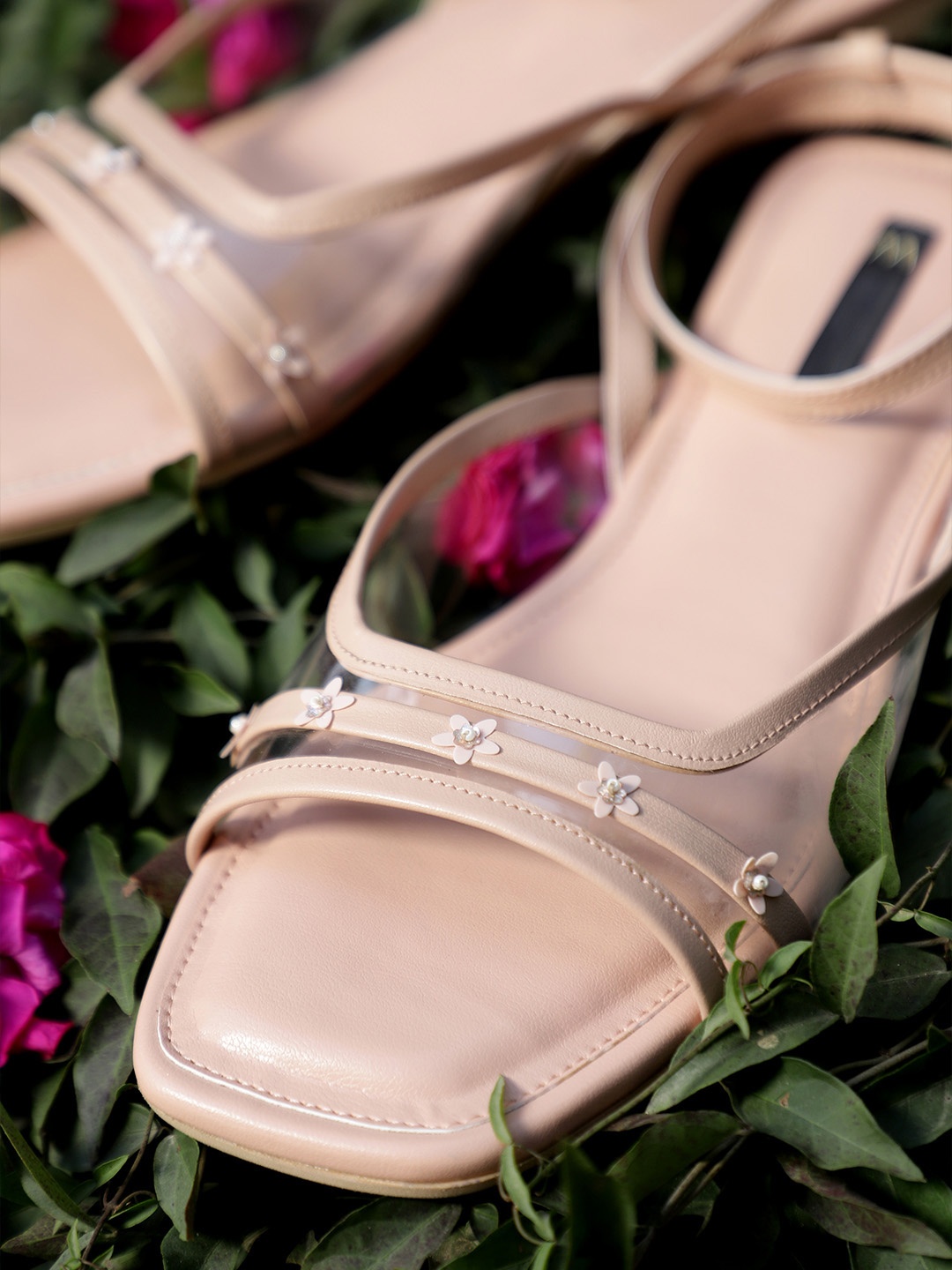 

W Women Pink Open Toe Flats with Bows