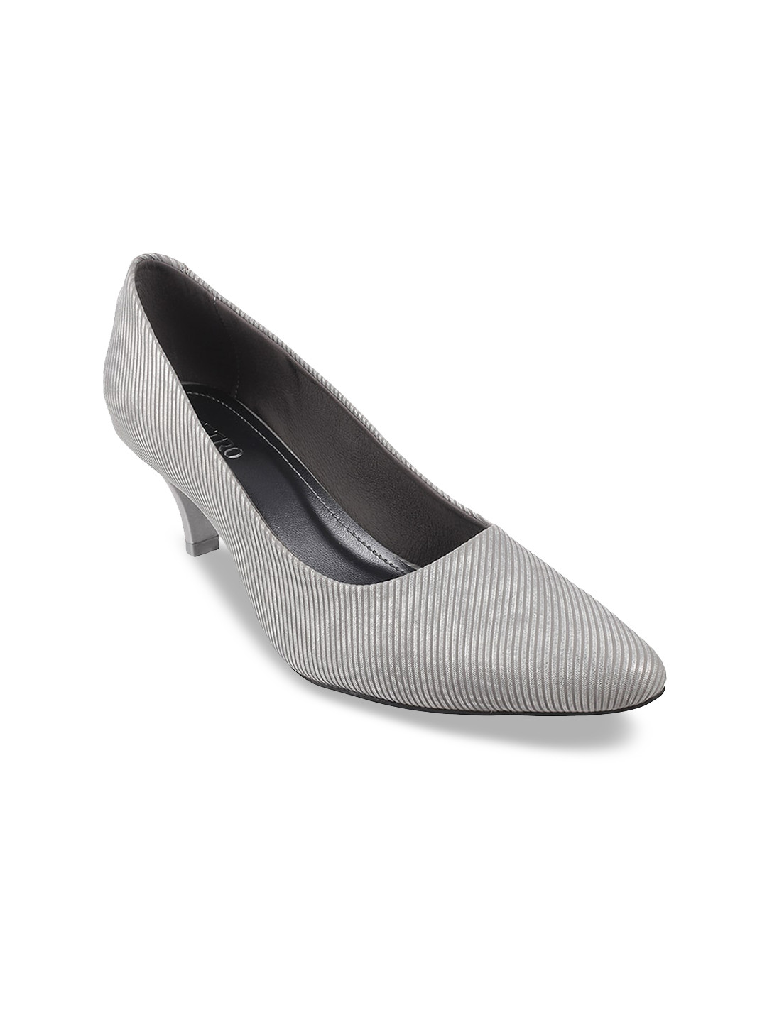 

Metro Women Grey Printed Kitten Pumps