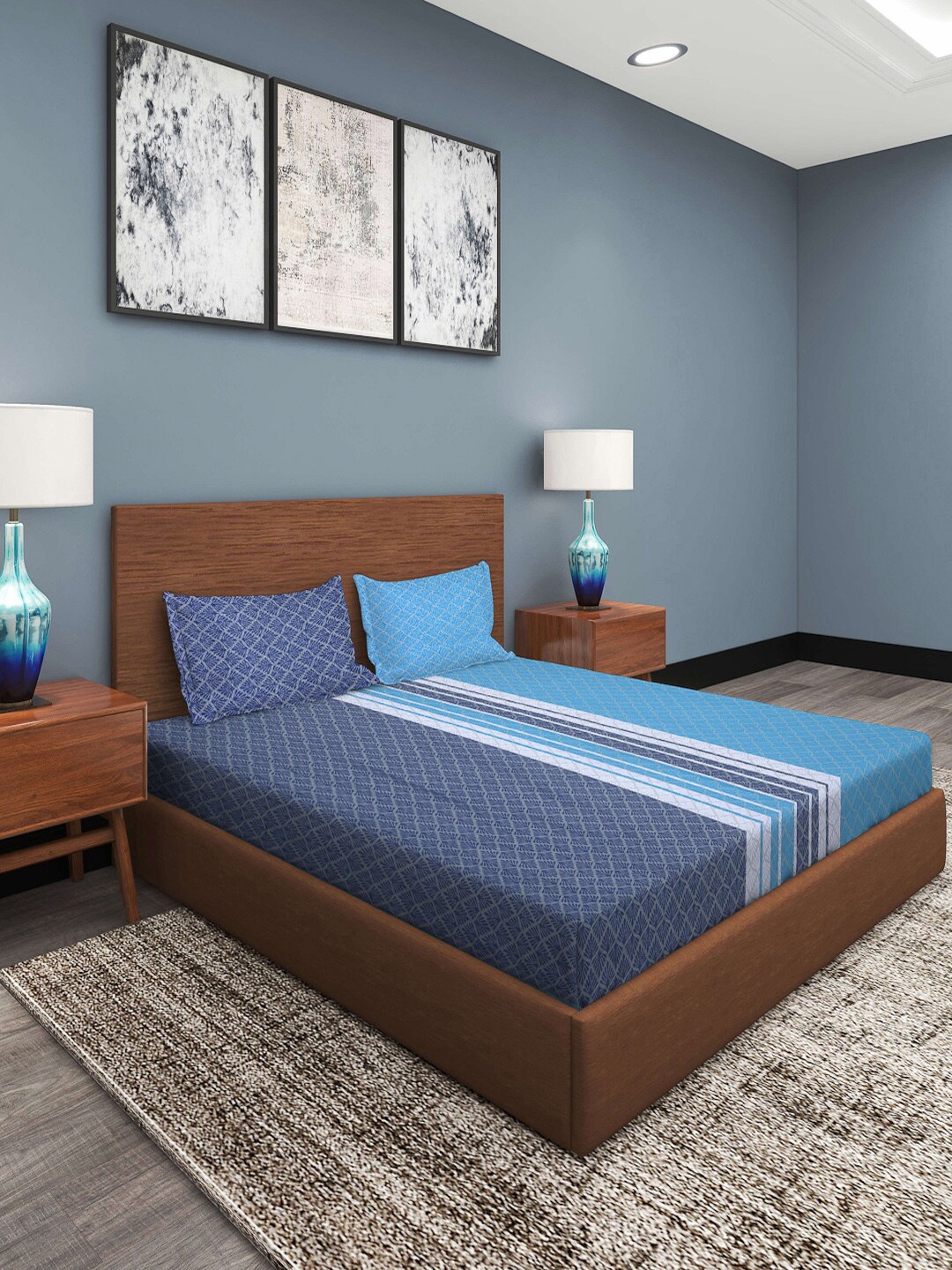 

KLOTTHE Blue & White Ethnic Motifs 300 TC King Bedsheet with 2 Pillow Covers