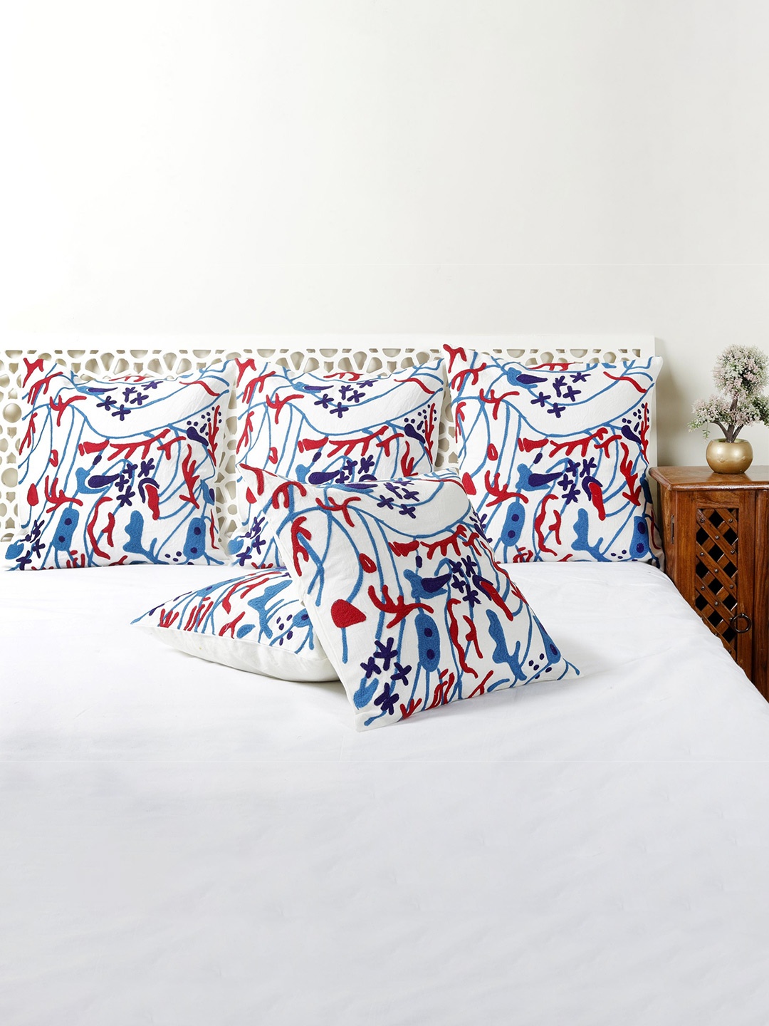 

HANDICRAFT PALACE White & Blue Embroidered Square Cushion Cover