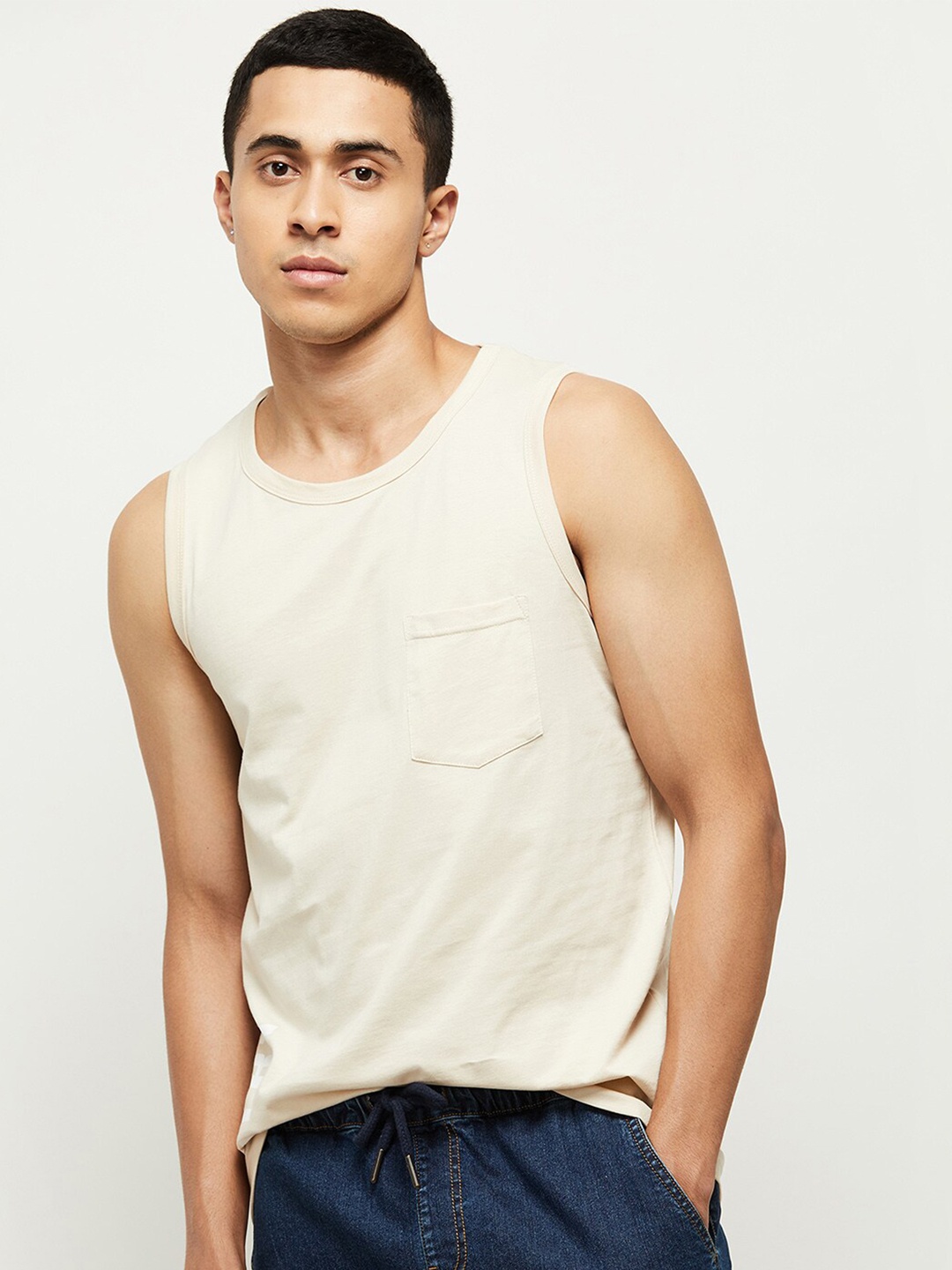 

max Men Beige T-shirt