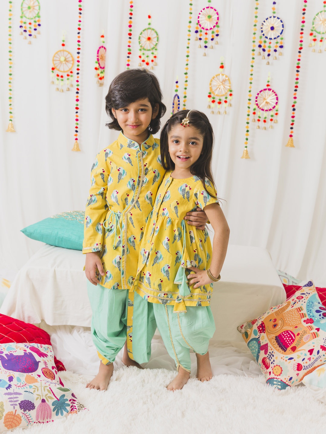 

pspeaches Girls Yellow Floral Printed Empire Pure Cotton Kurti with Dhoti Pants