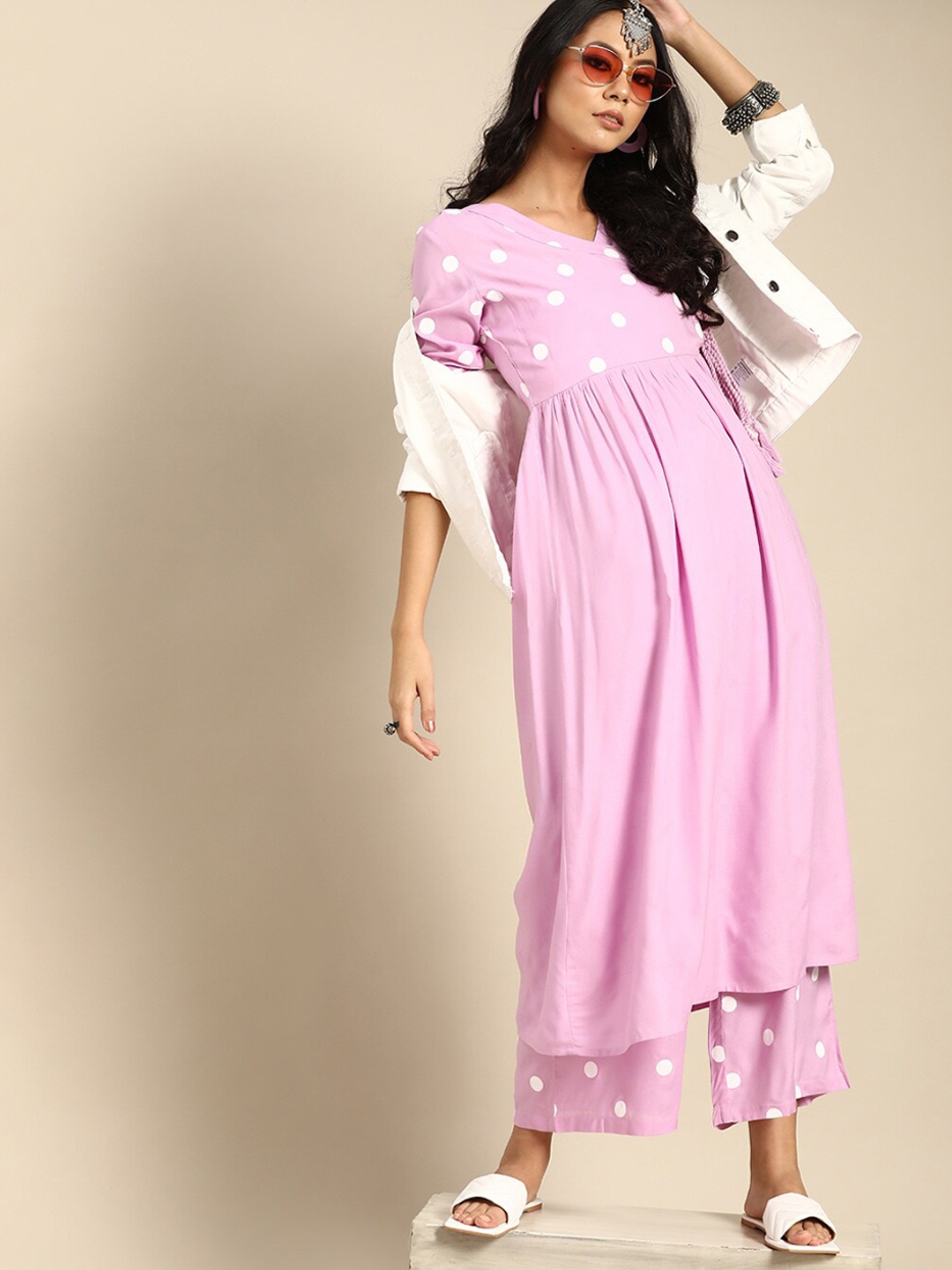 

Varanga Women Lavender Yoke Design Angrakha Kurta with Palazzos