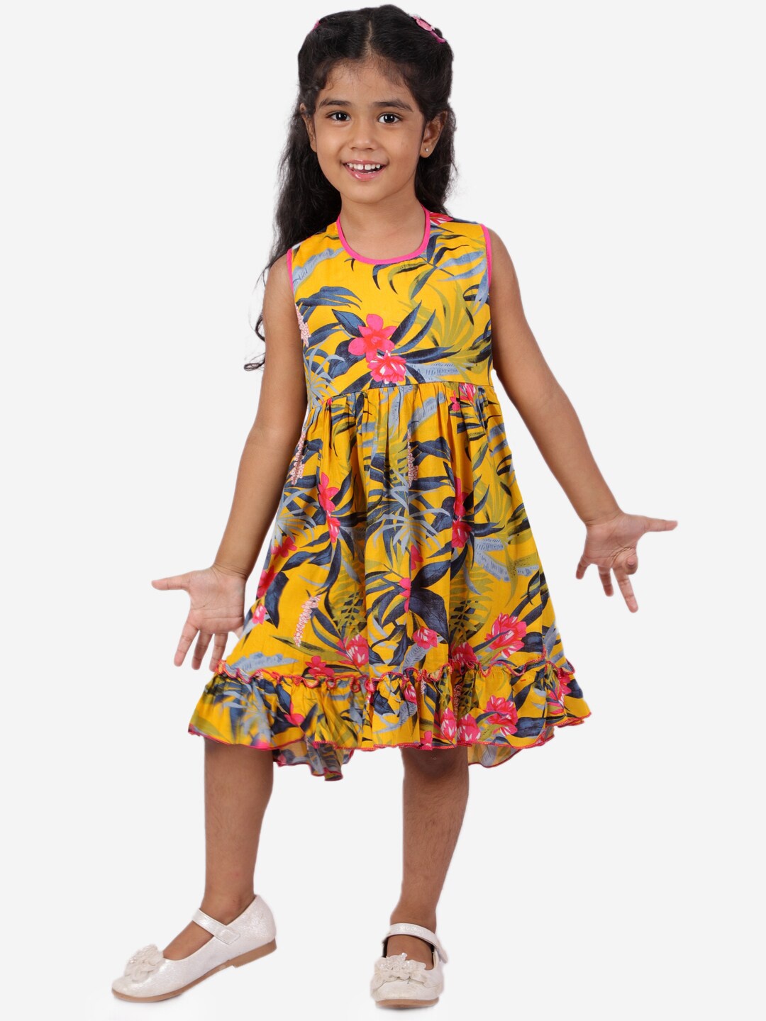 

KID1 Yellow & Pink Floral Halter Neck Dress