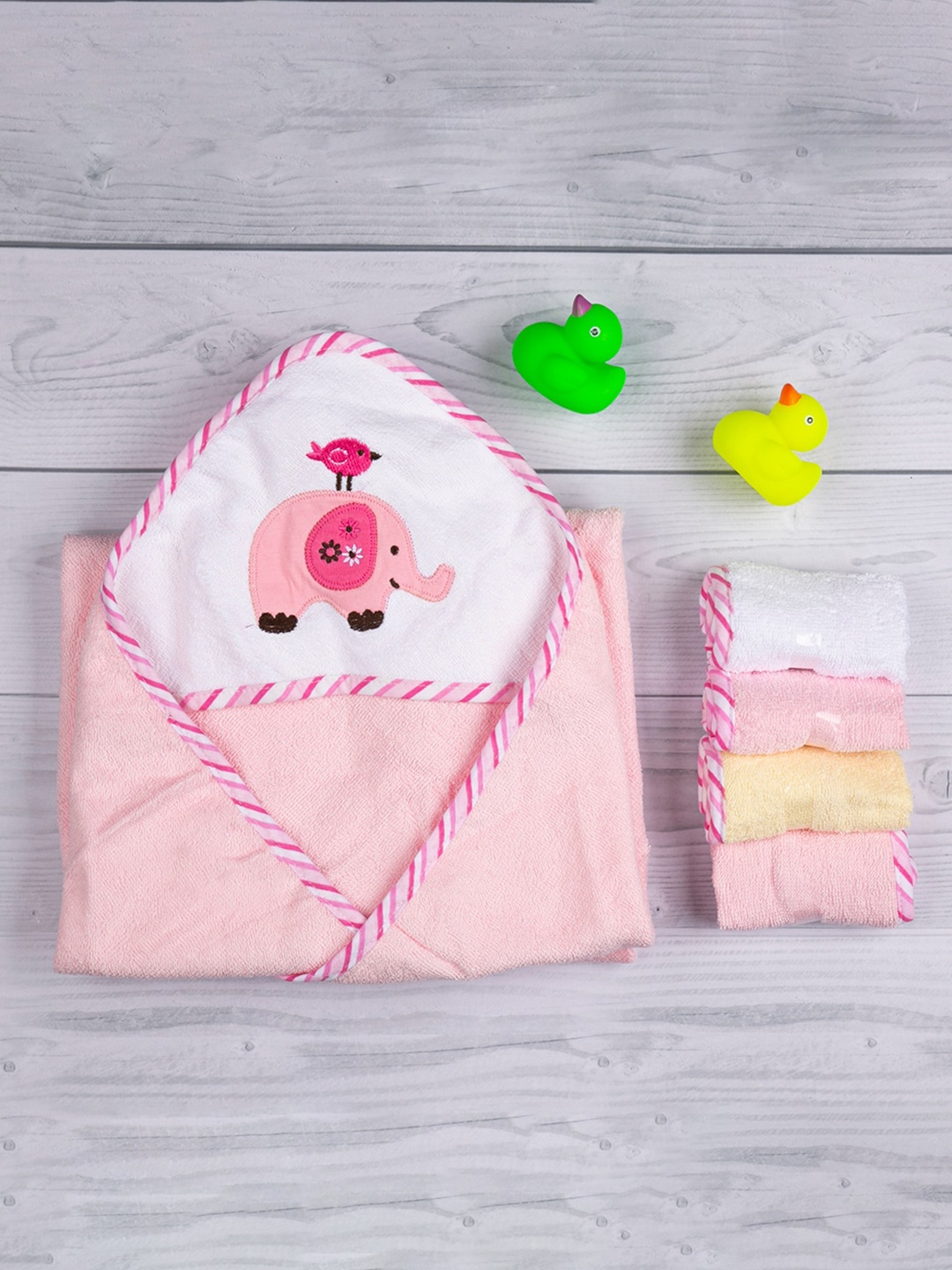 

Baby Moo Kids Set Of 5 Pink Applique Hooded Towel & Wash Cloth Set