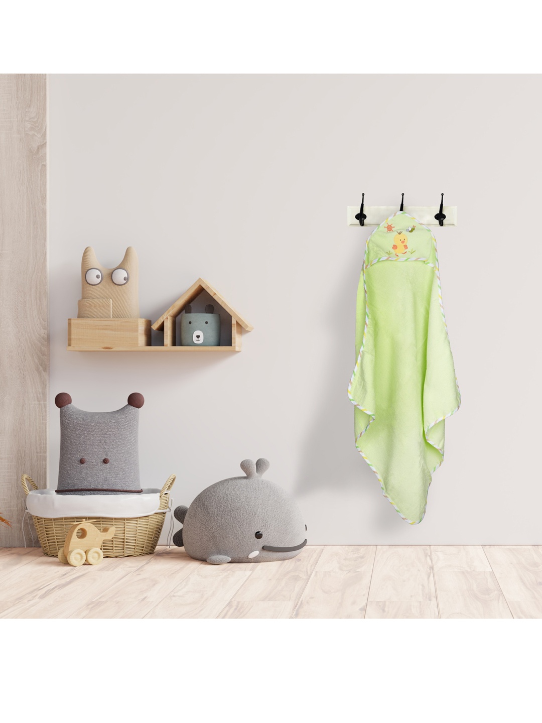 

Baby Moo Kids Green Set of 5 Applique Hooded Towel & Wash Cloth