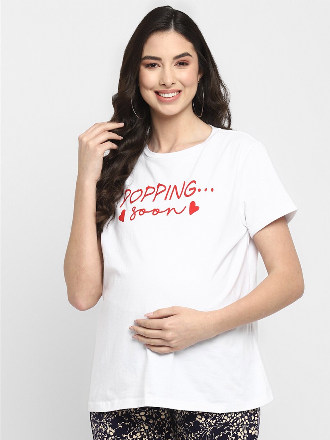 

Momsoon Maternity Women White & Red Typography Printed T-shirt