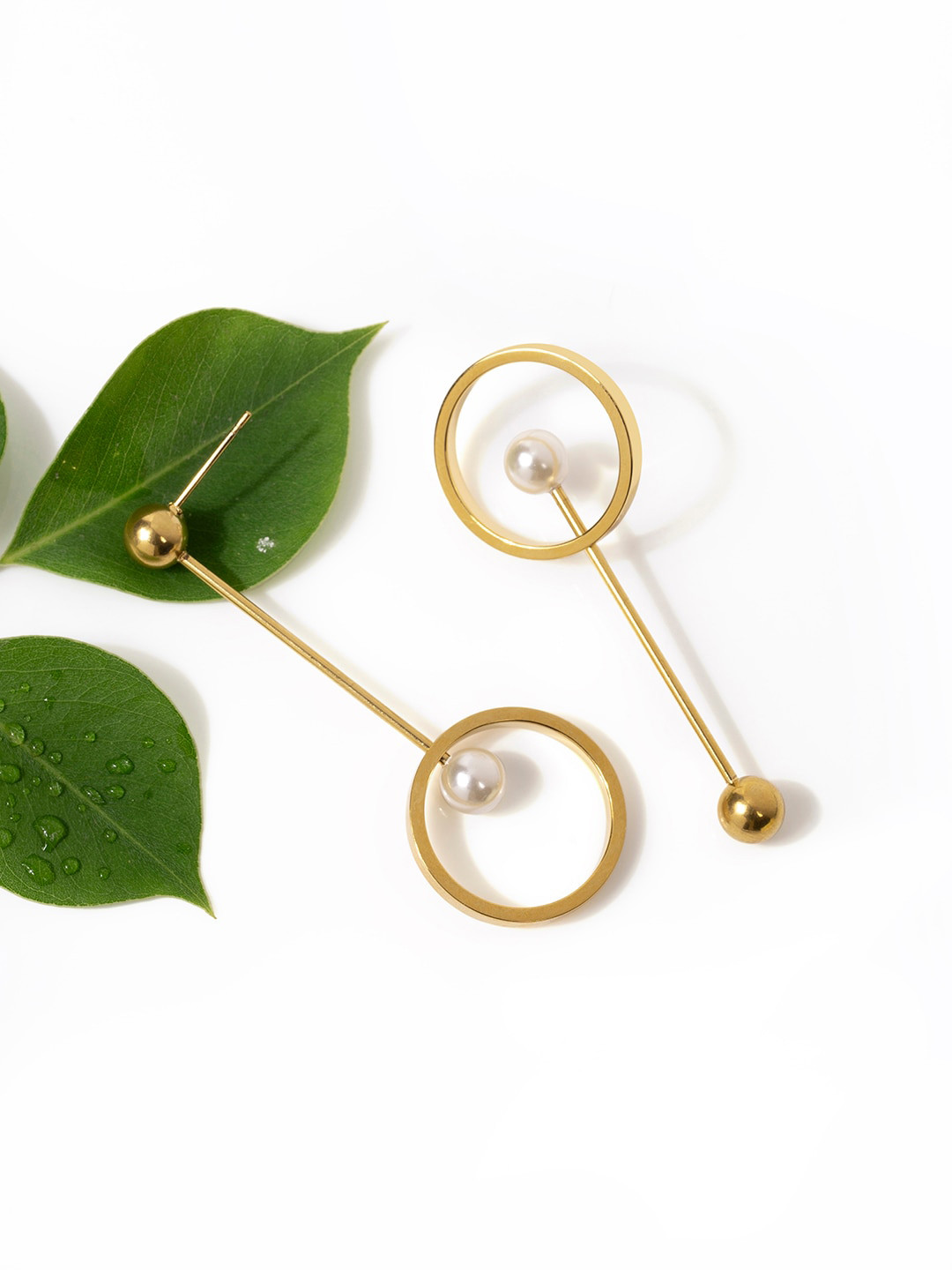 

March by FableStreet Gold-Plated Mis-Match Contemporary Pearl Earrings