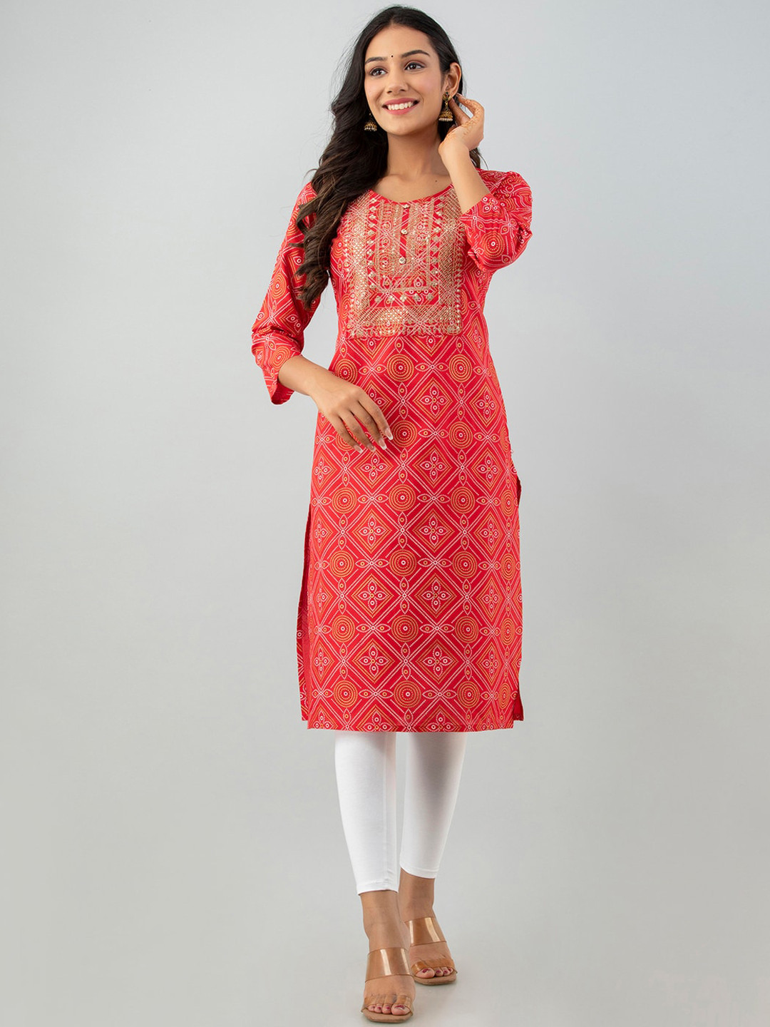 

Fusion Threads Women Red Bandhani Printed Gotta Patti Kurta
