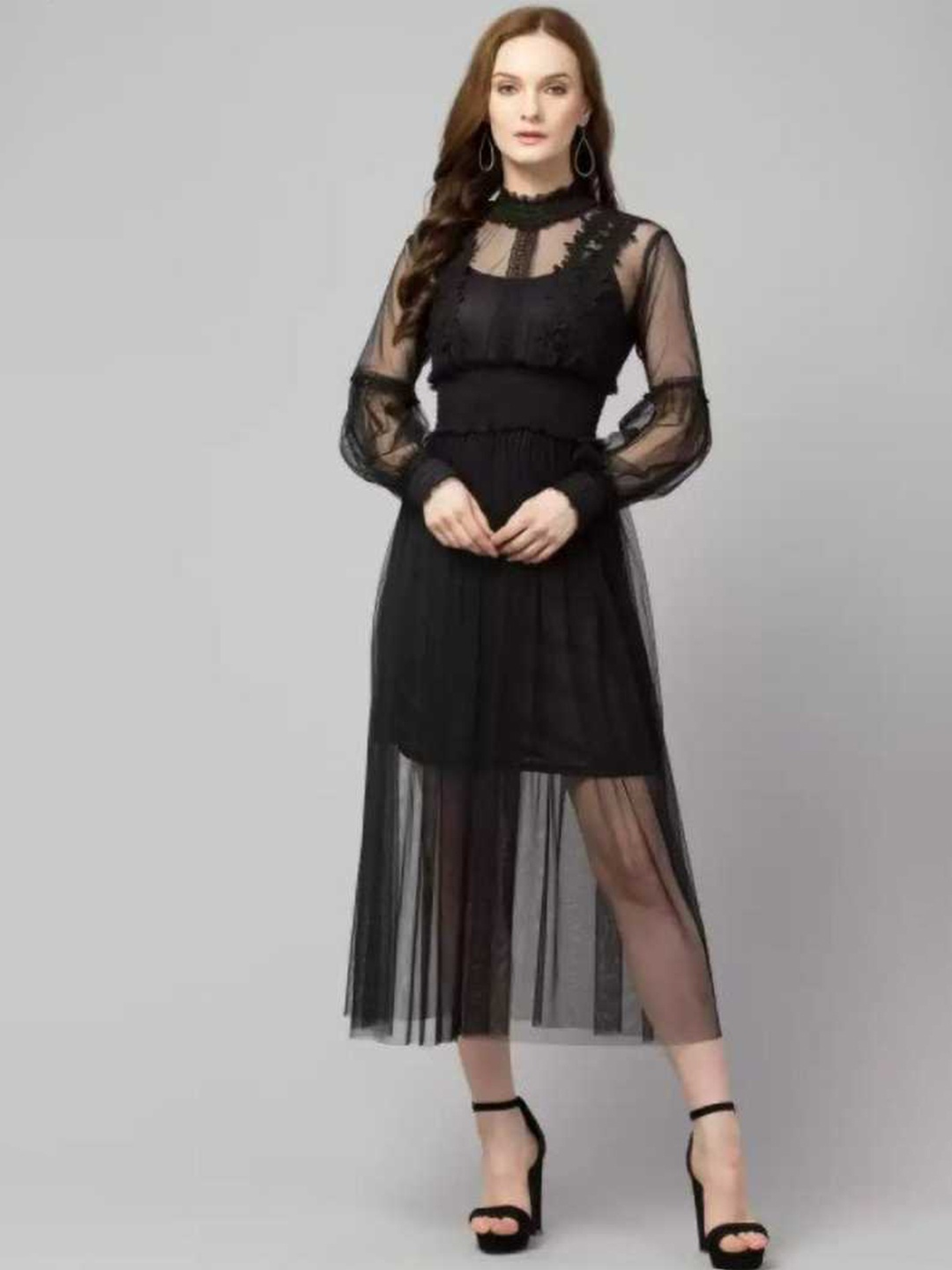 

La Aimee Black Midi Dress