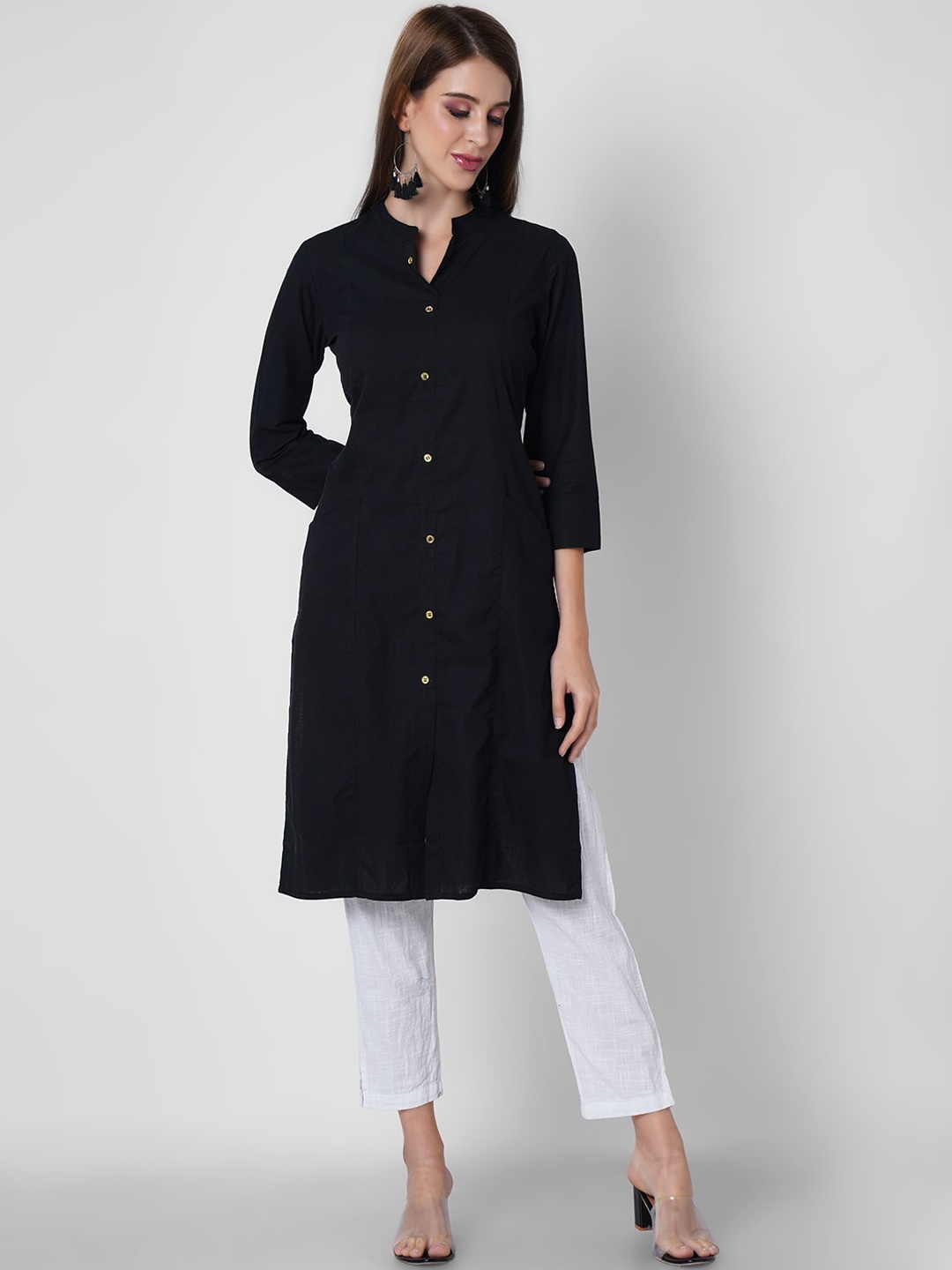 

ORTANGE Women Black Solid Straight Cotton Kurta