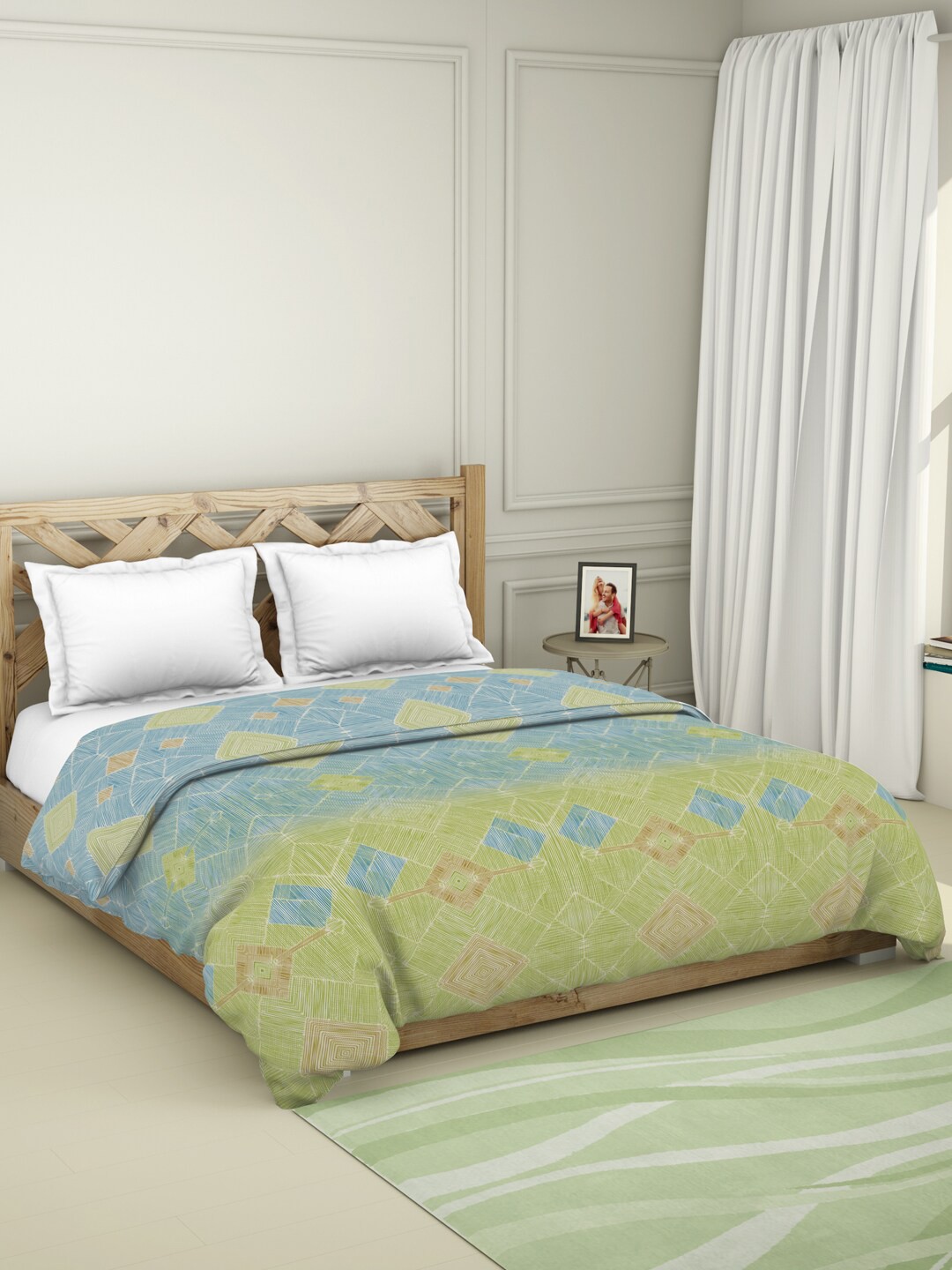 

SPACES Green & Blue Geometric AC Room Pure Cotton 150 GSM Double Bed Quilt