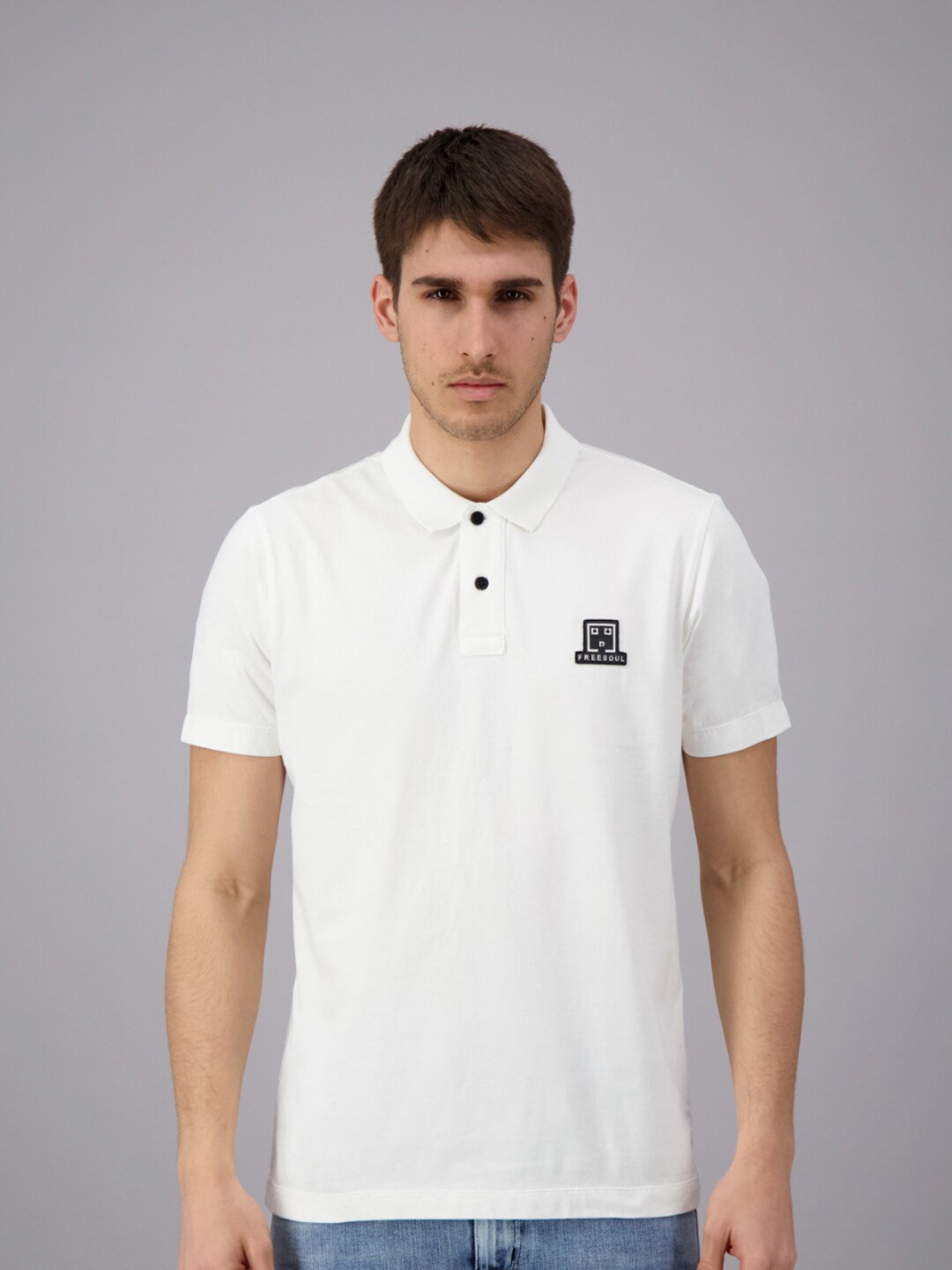 

FREESOUL Men Off White Polo Collar T-shirt