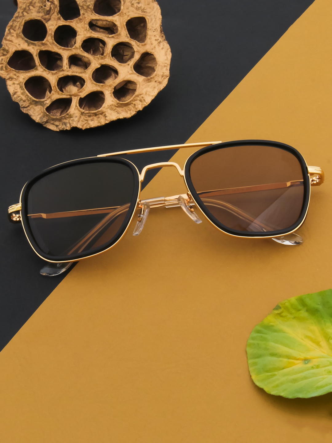 

Ted Smith Unisex Brown Lens & Gold-Toned Aviator Sunglasses with UV Protected Lens