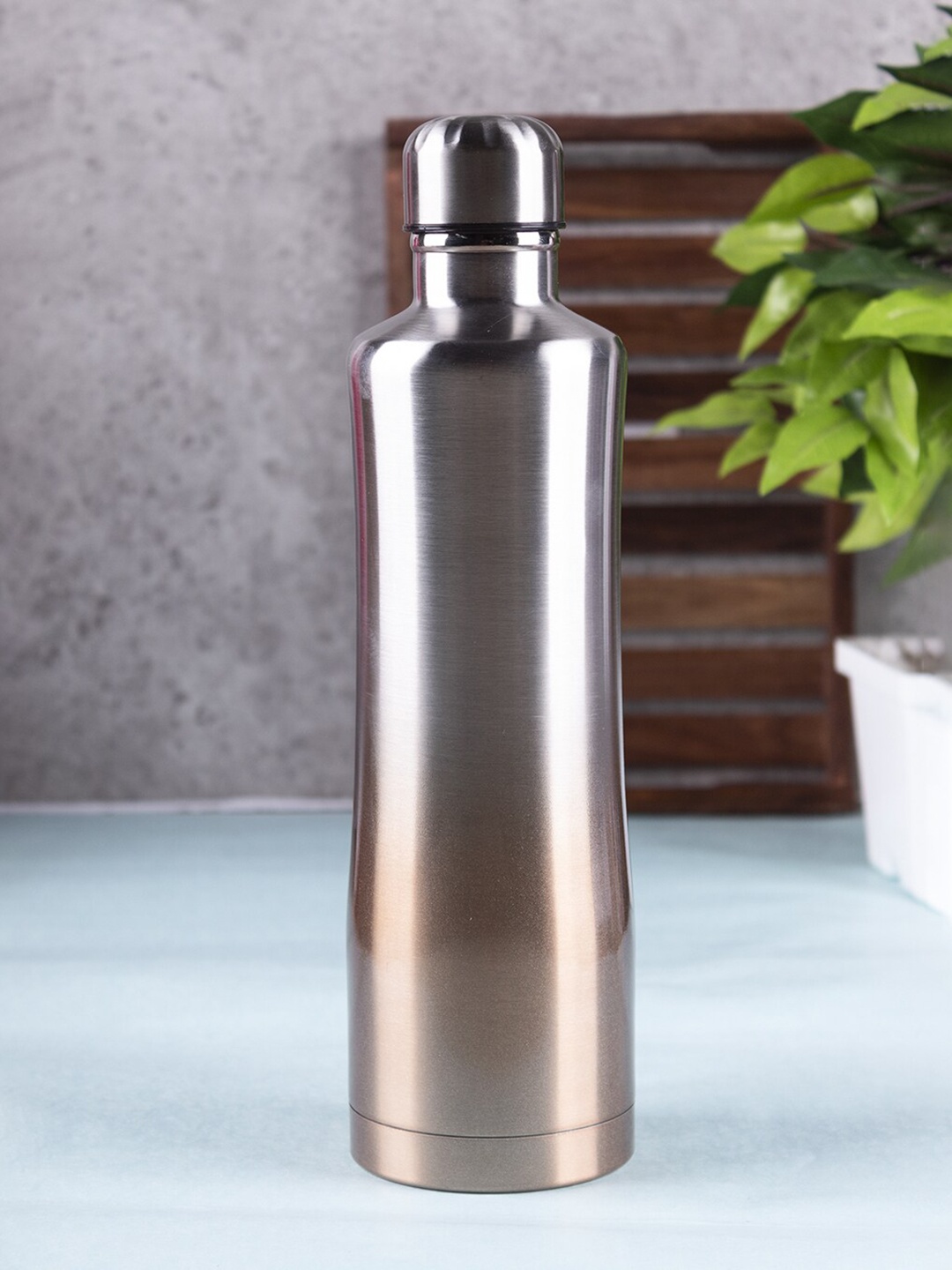 

MARKET99 Silver-Toned Double Wall Stainless Steel Water Bottle