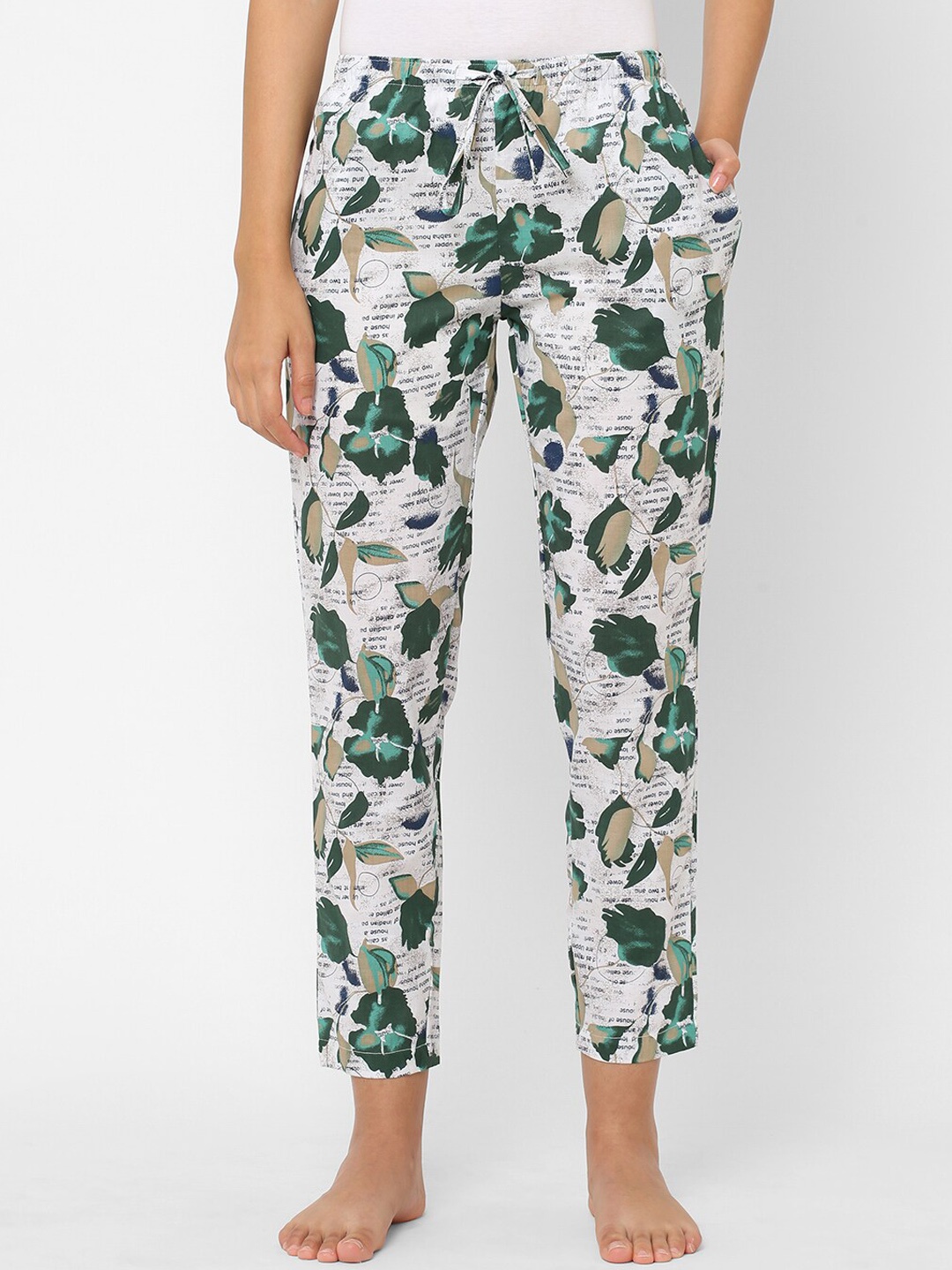 

URBAN SCOTTISH Women White Printed Pure Cotton Lounge Pants, Multi