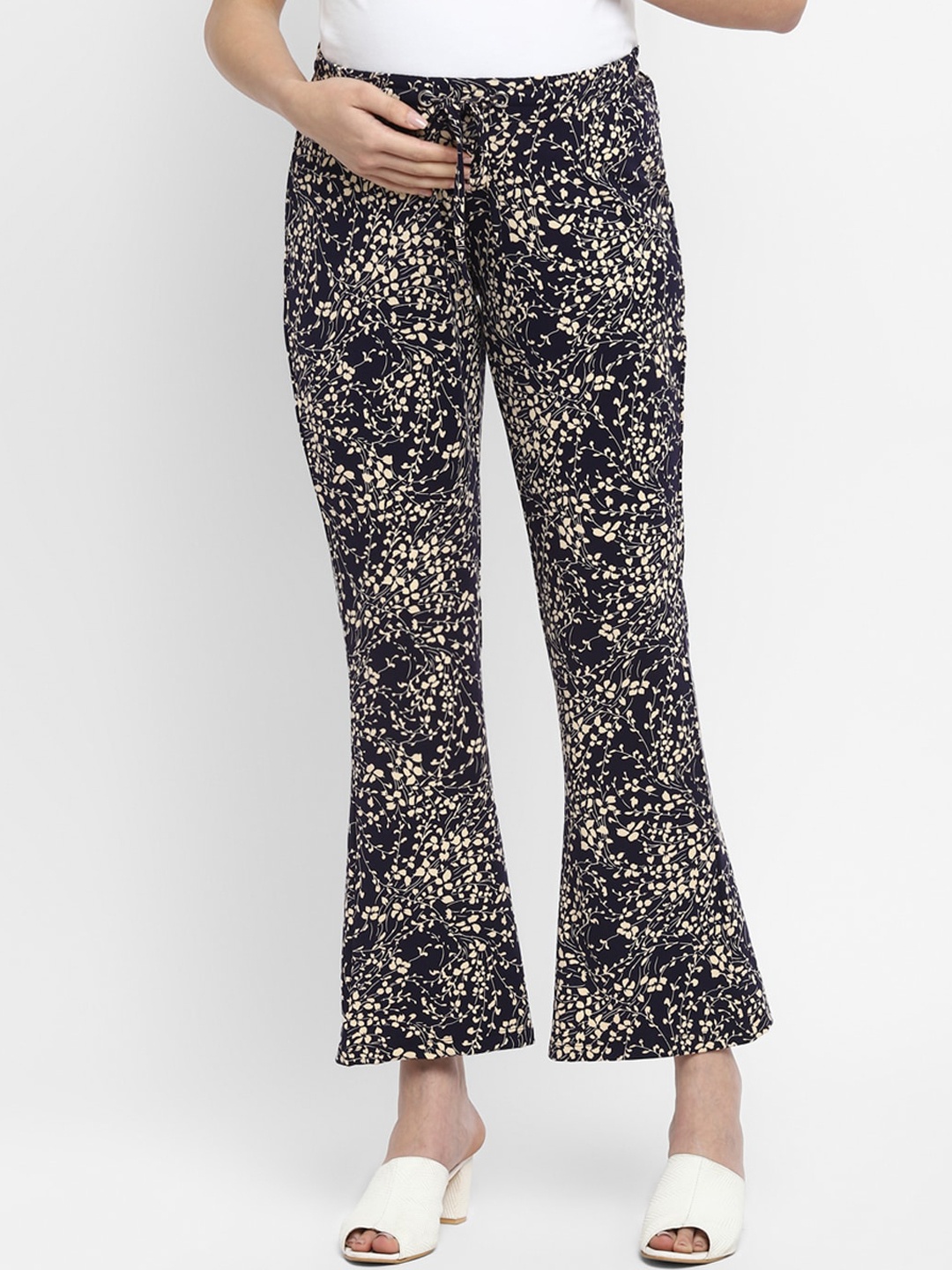 

Momsoon Maternity Women Black Floral Printed Relaxed Maternity Trousers