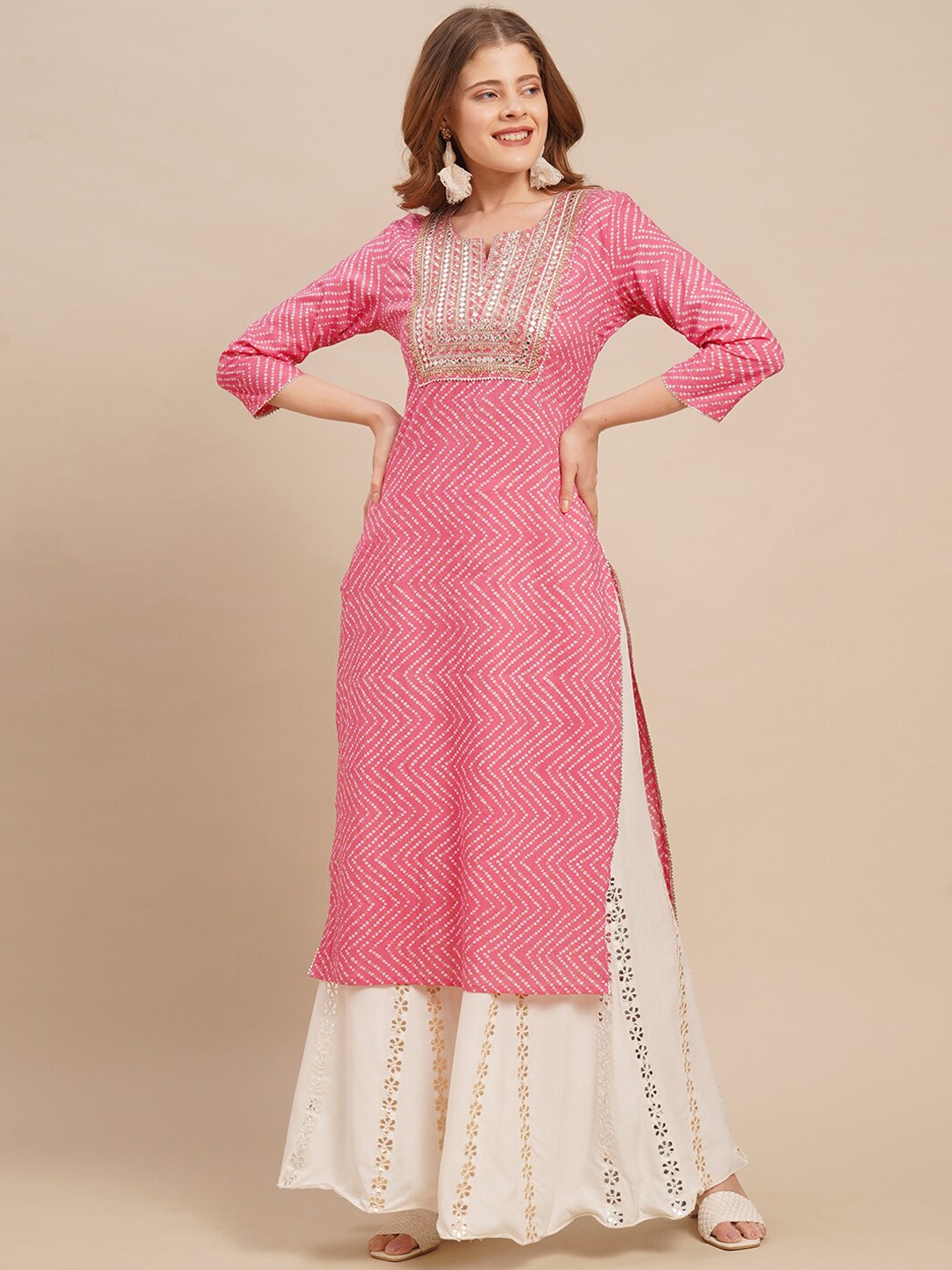 

FASHOR Women Pink Ethnic Motifs Yoke Design Mirror Work Kurta