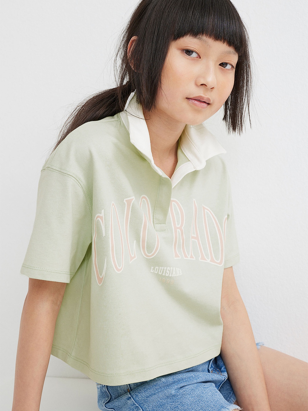 

H&M Girls Green Printed Pure Cotton Cropped Rugby Shirt