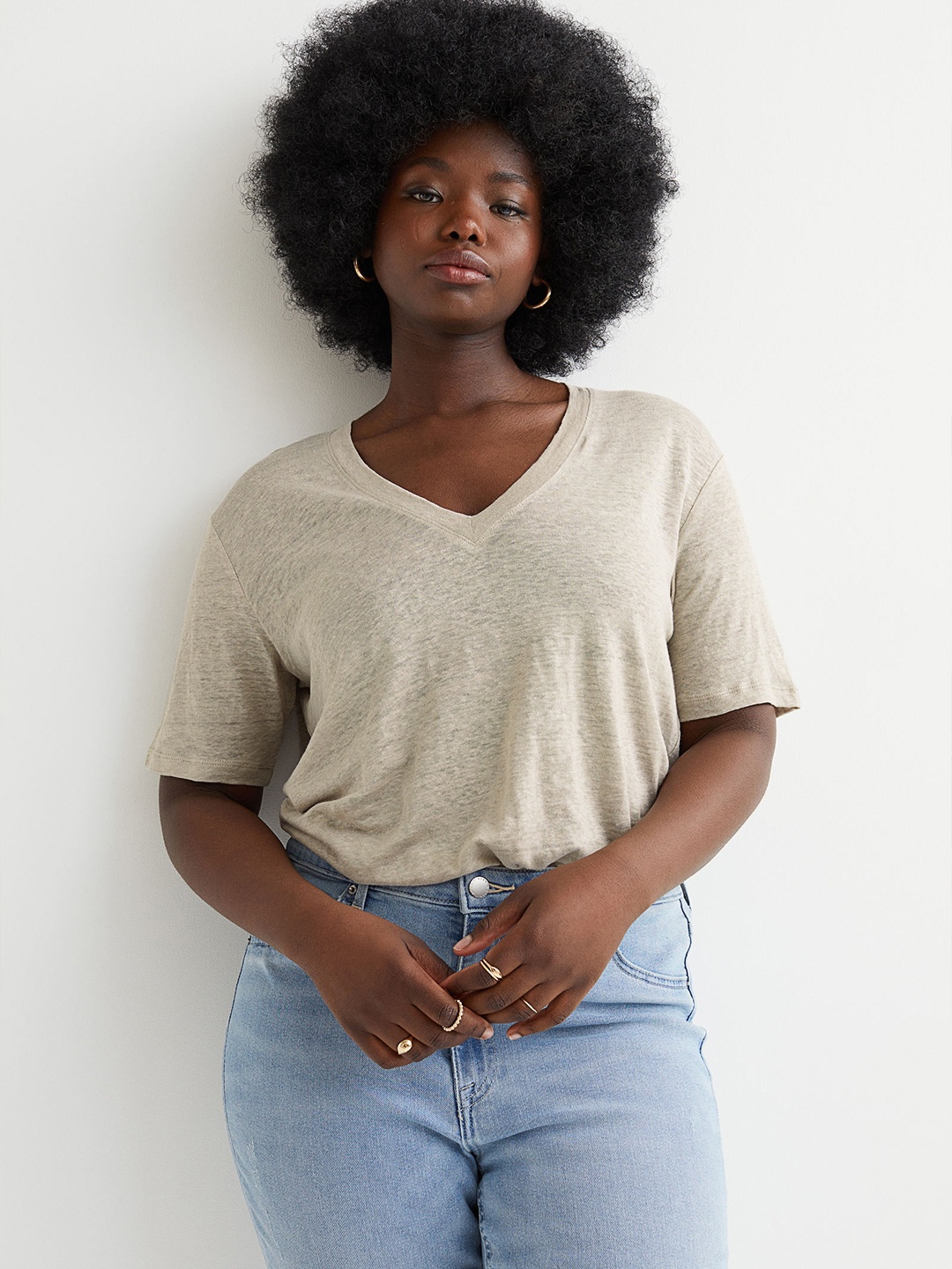 

H&M Women Grey Solid V-Neck Linen-Jersey T-Shirt