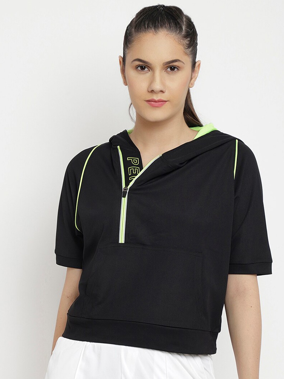 

PERFKT-U Women Black Antimicrobial T-shirt