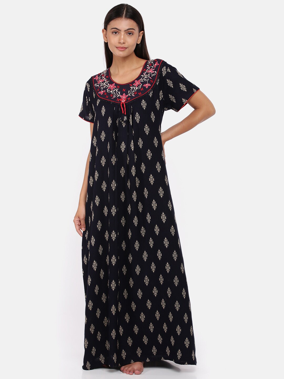 

9shines Label Women Black & Red Printed Cotton Blend Maxi Nightdress