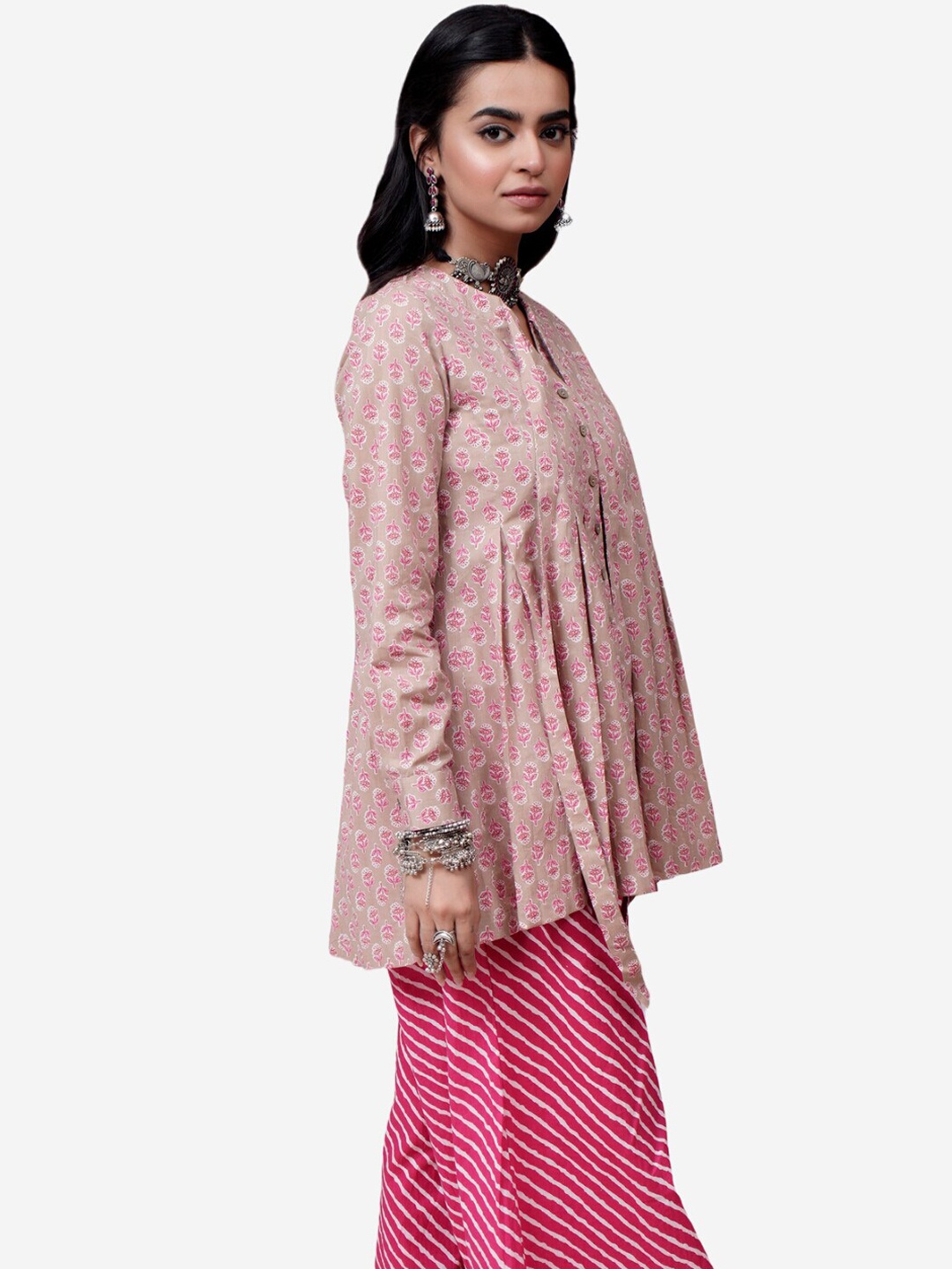 

Alaya By Stage3 Women Pink Floral Printed Box Pleated Kurta