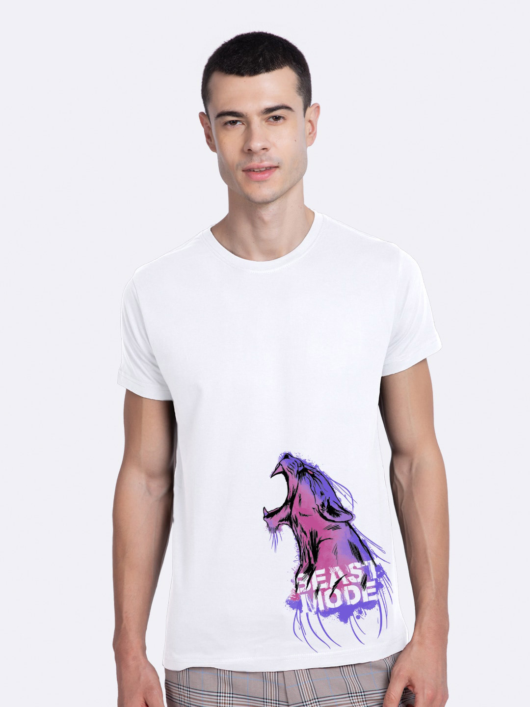 

Bewakoof Men White Printed T-shirt 100% cotton.