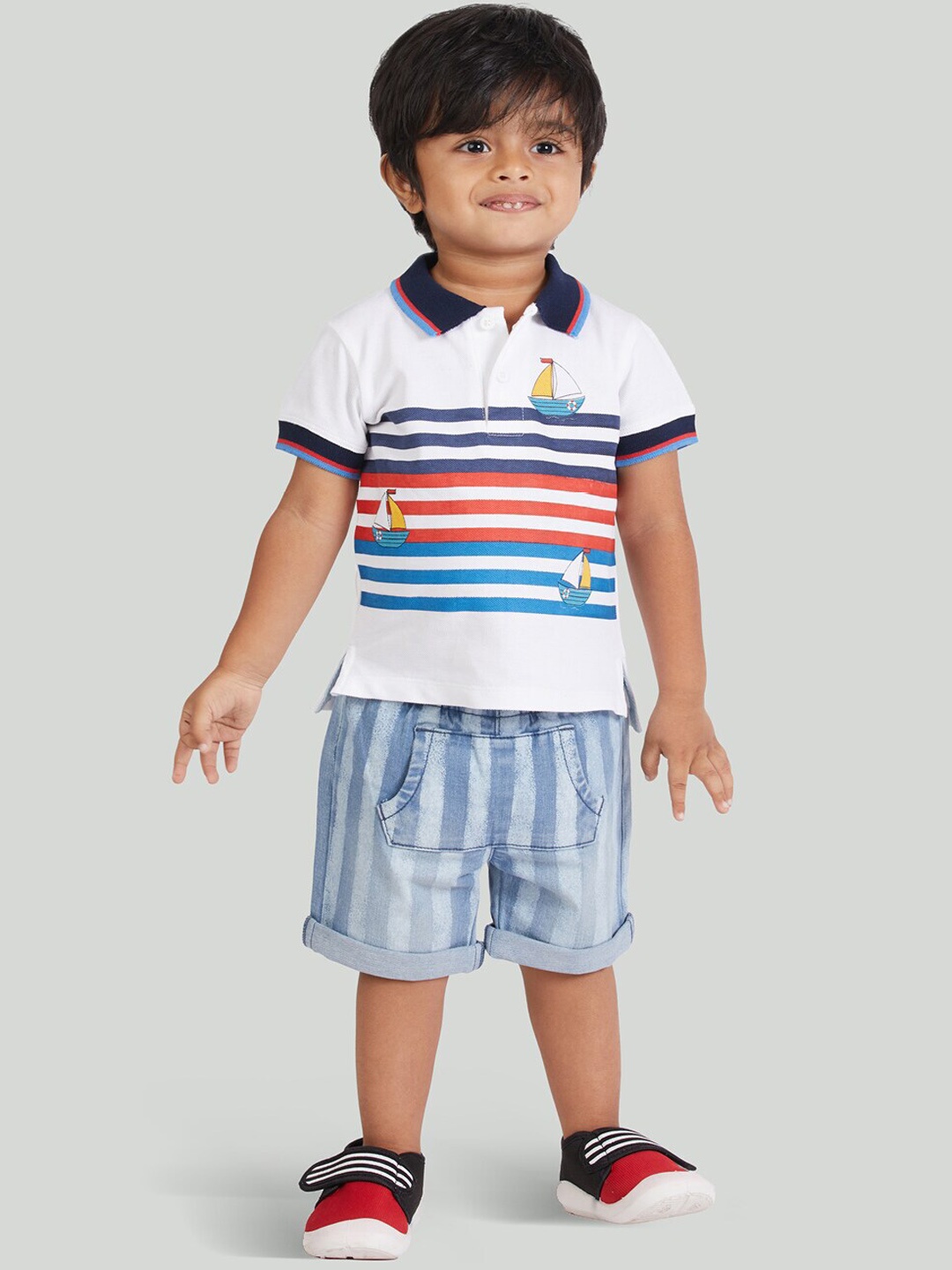 

Zalio Boys White & Blue T-shirt with Striped Denim Shorts