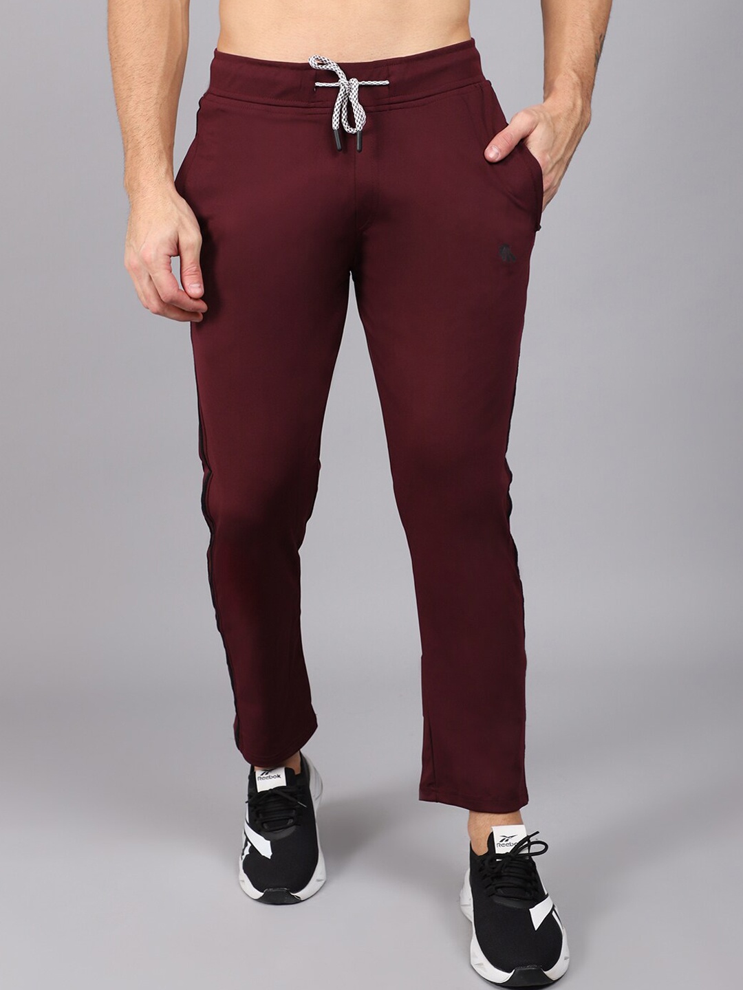 

Gallus Men Maroon Solid Dry-Fit Track Pants