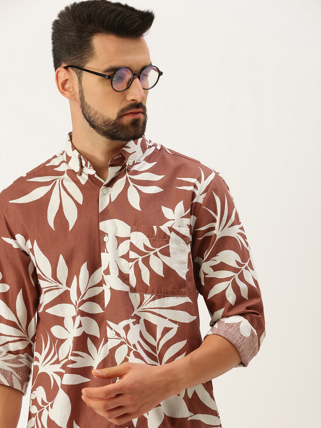 

Bene Kleed Men Rust Red Pure Cotton Floral Printed Casual Shirt
