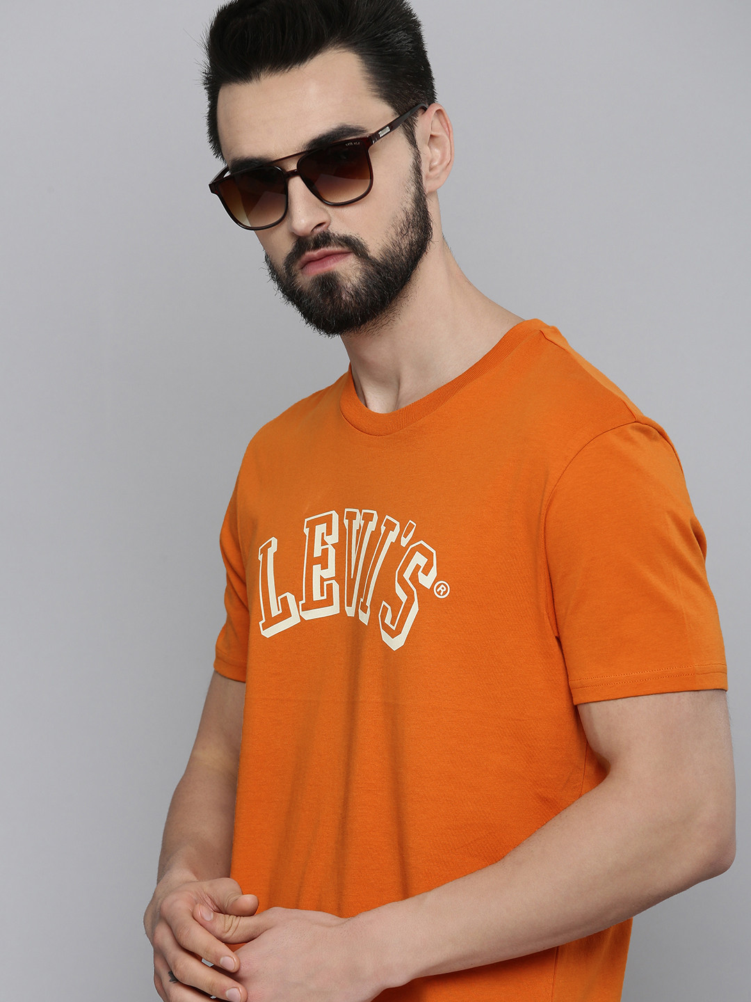 

Levis Men Orange Brand Logo Printed Pure Cotton T-shirt