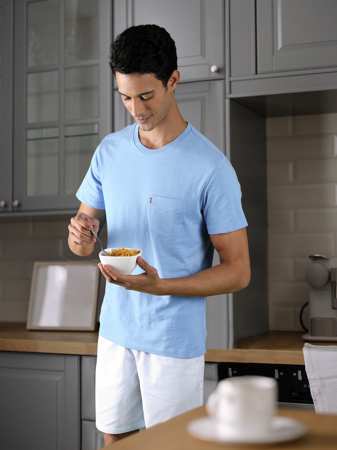 

Levis Men Blue Pure Cotton Slim Fit T-shirt