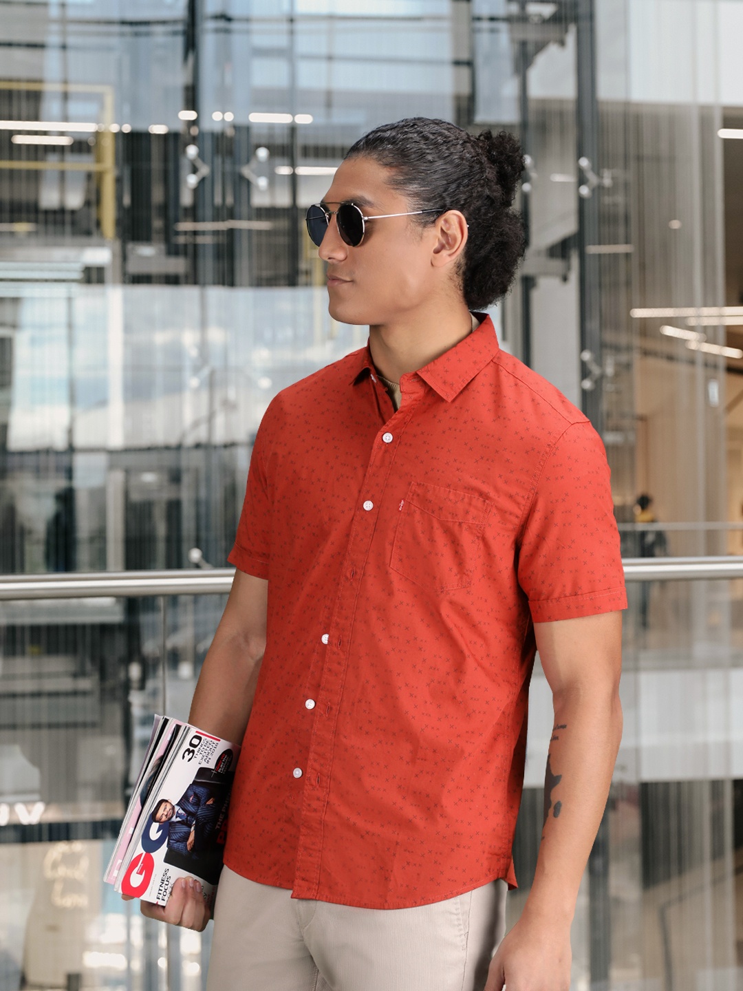 

Levis Men Rust Brown Slim Fit Micro Ditsy Opaque Printed Pure Cotton Casual Shirt